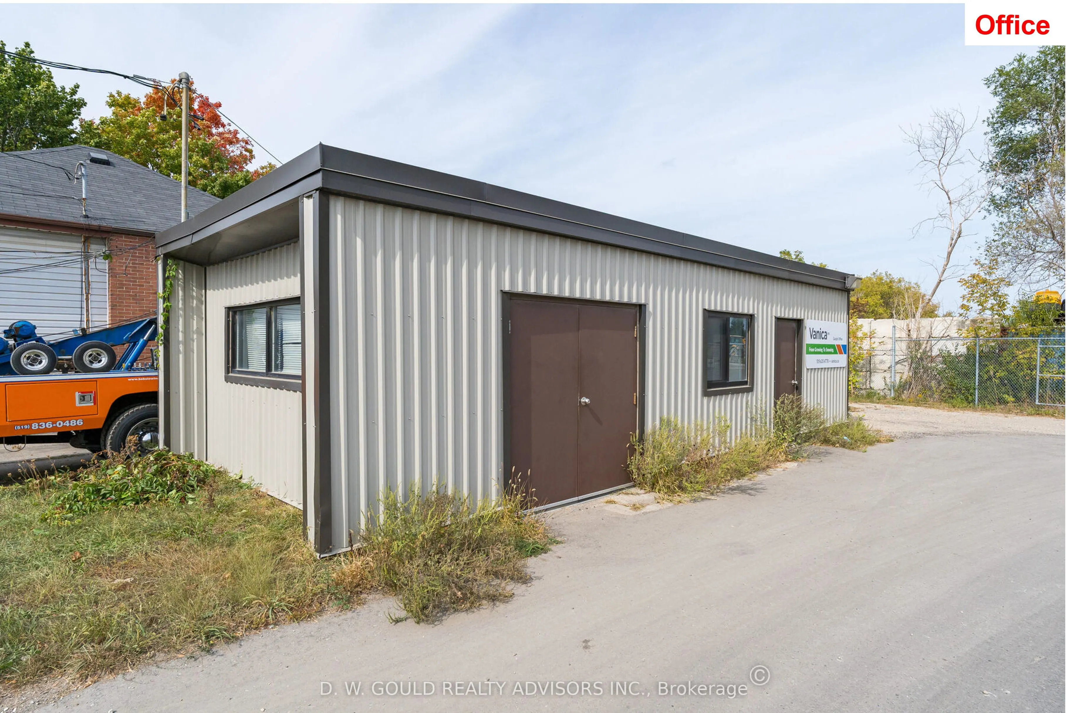 150 Victoria Road S