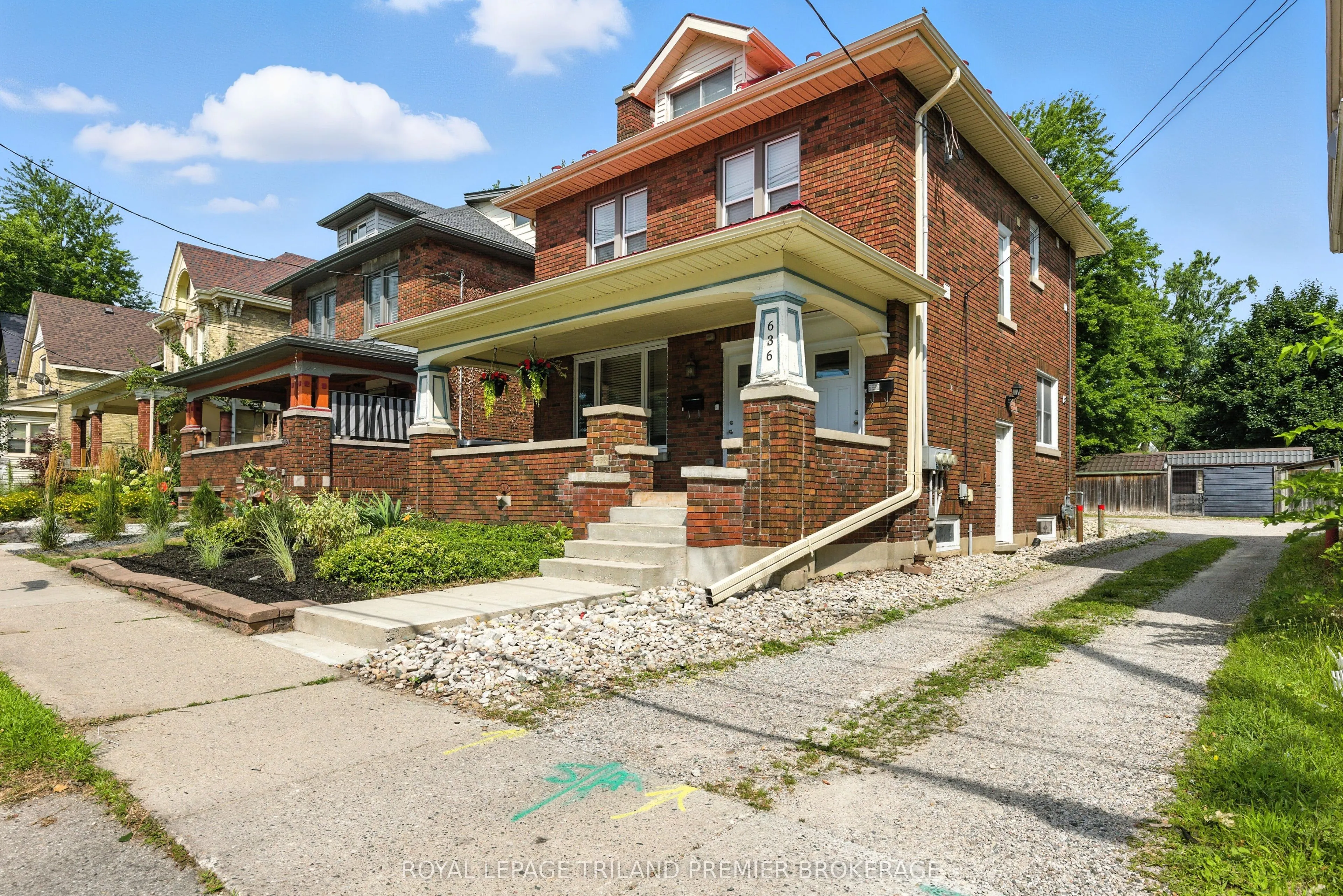 636 Queens Avenue