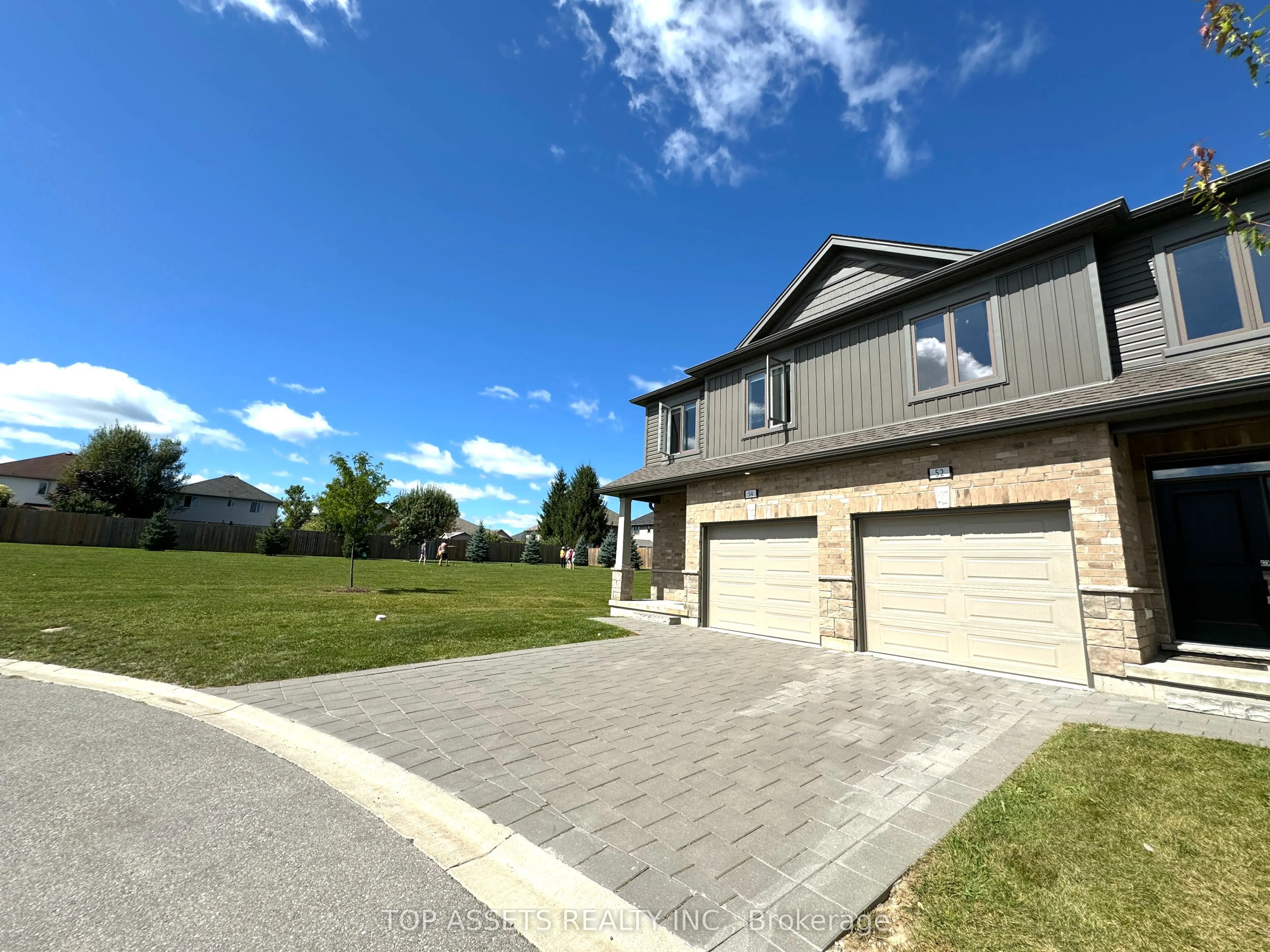 1375 Whetherfield St., #52