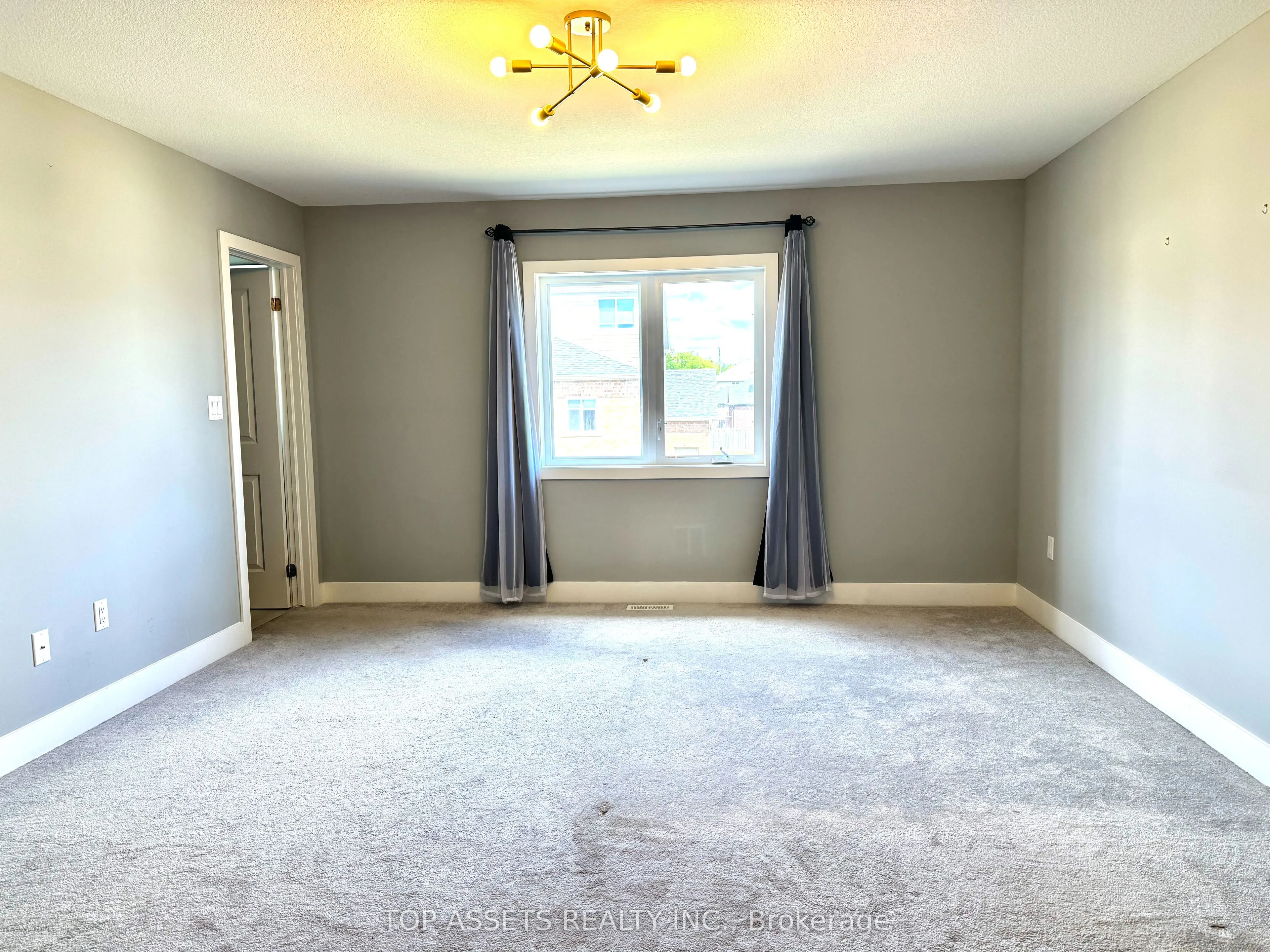 1375 Whetherfield St., #52