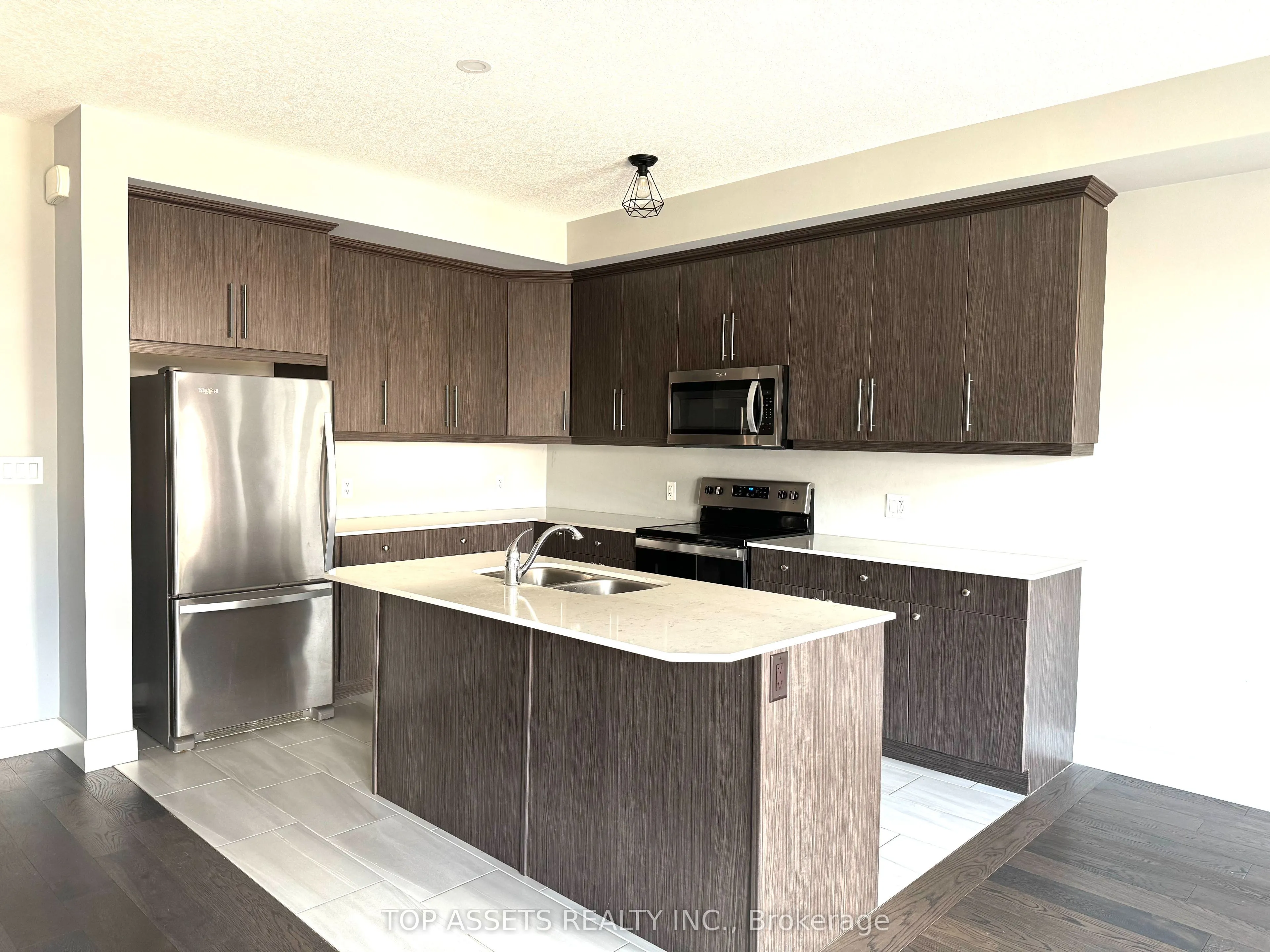 1375 Whetherfield St., #52