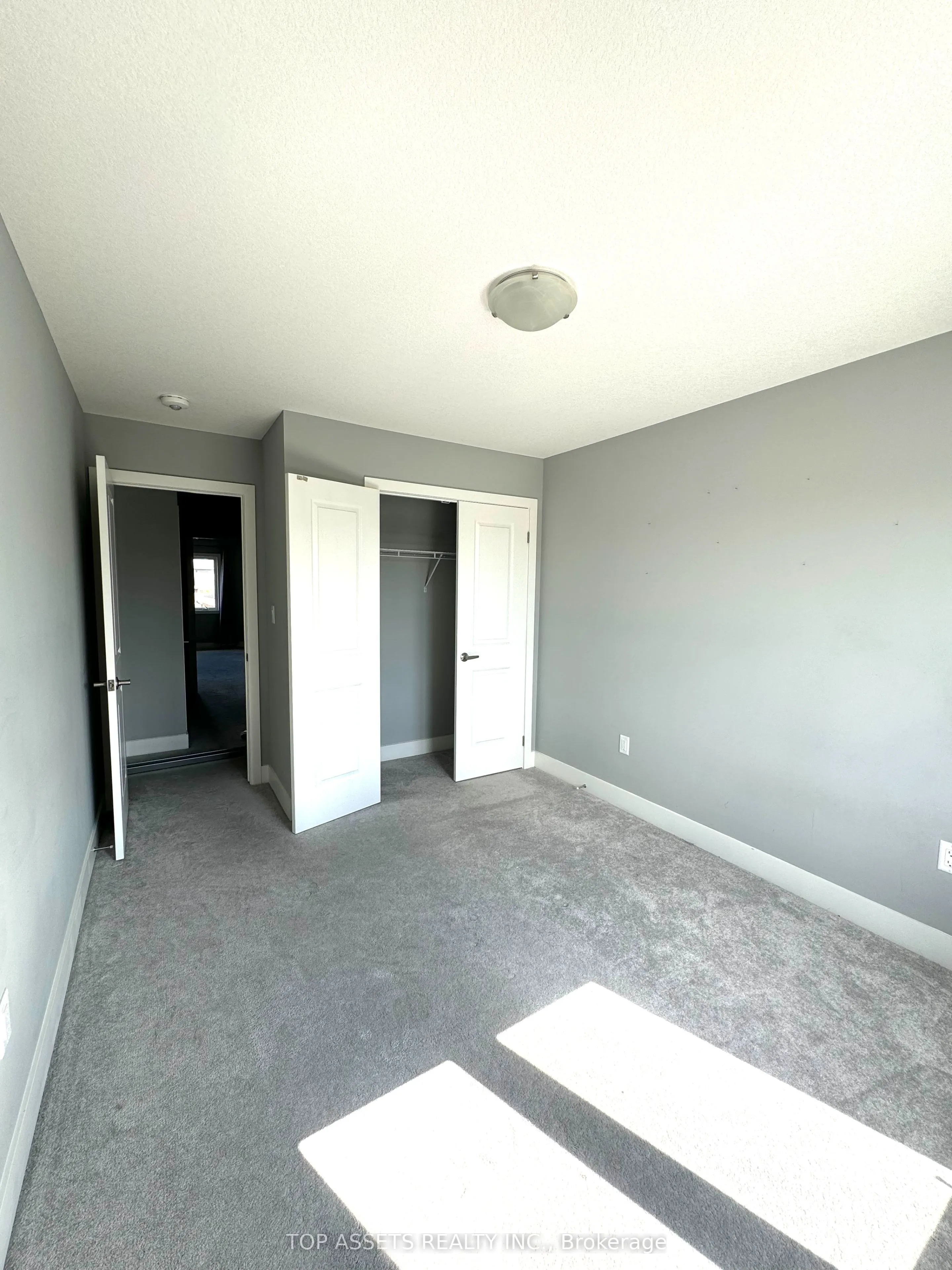 1375 Whetherfield St., #52