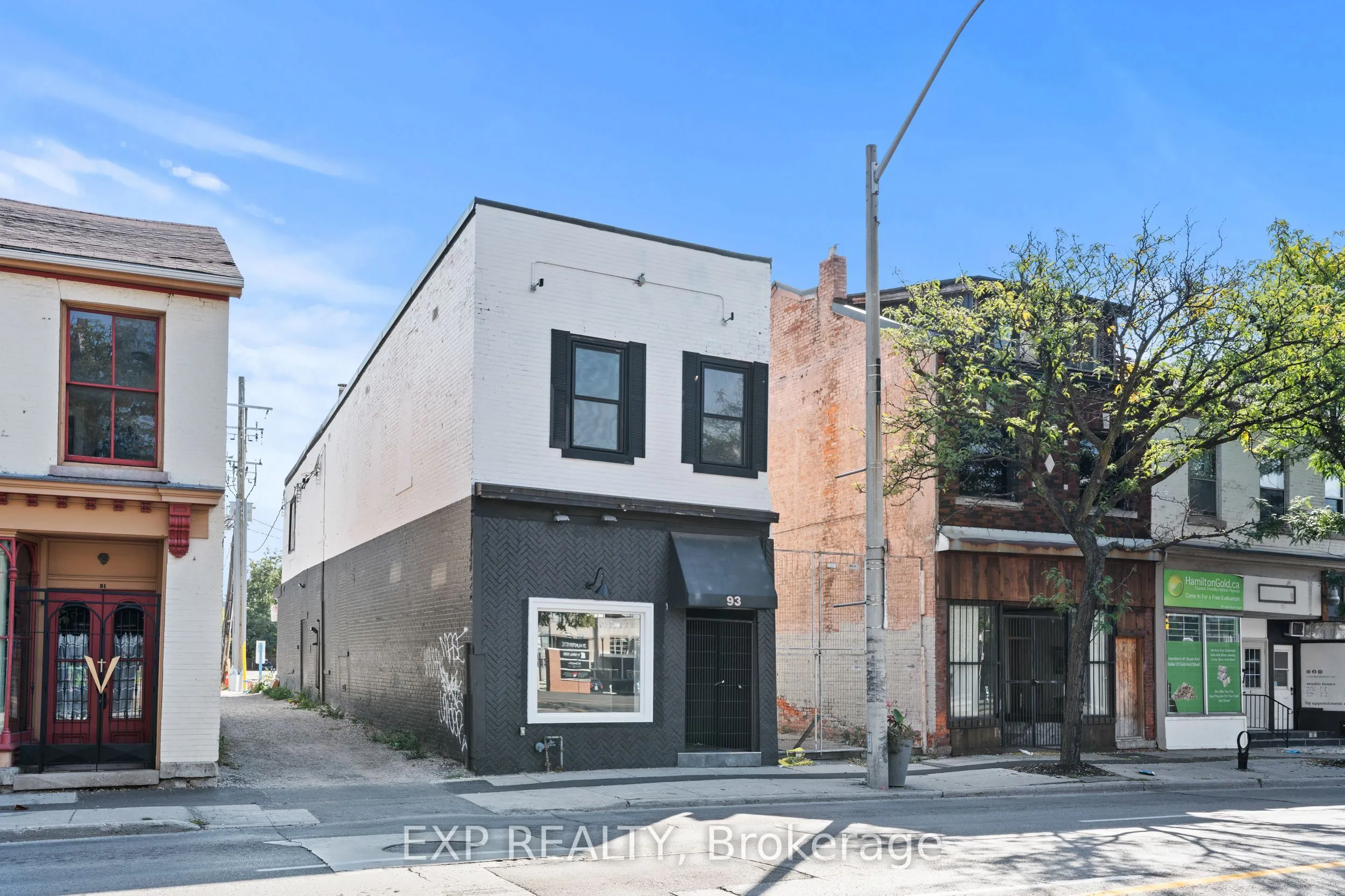 93 John Street S, #1