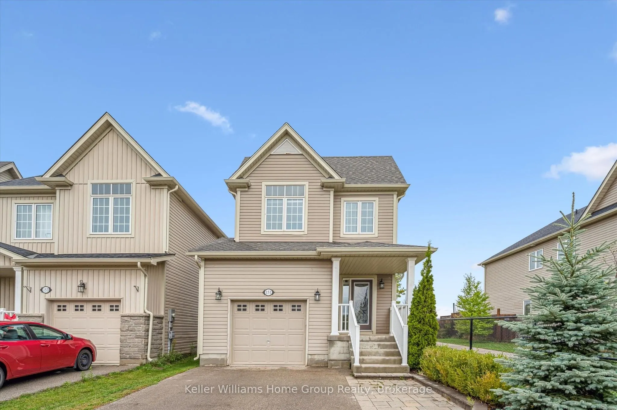 151 COURTNEY Street