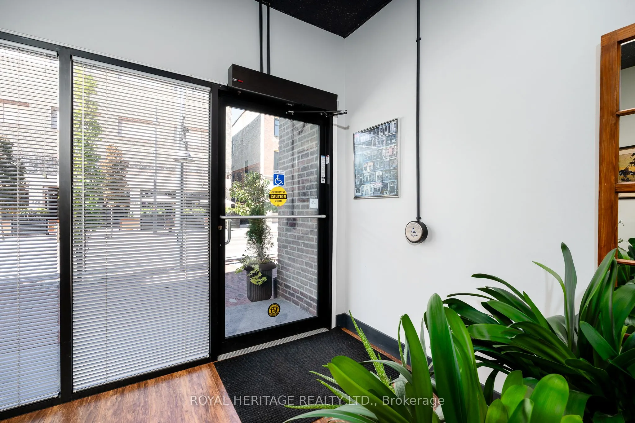269 Front Street