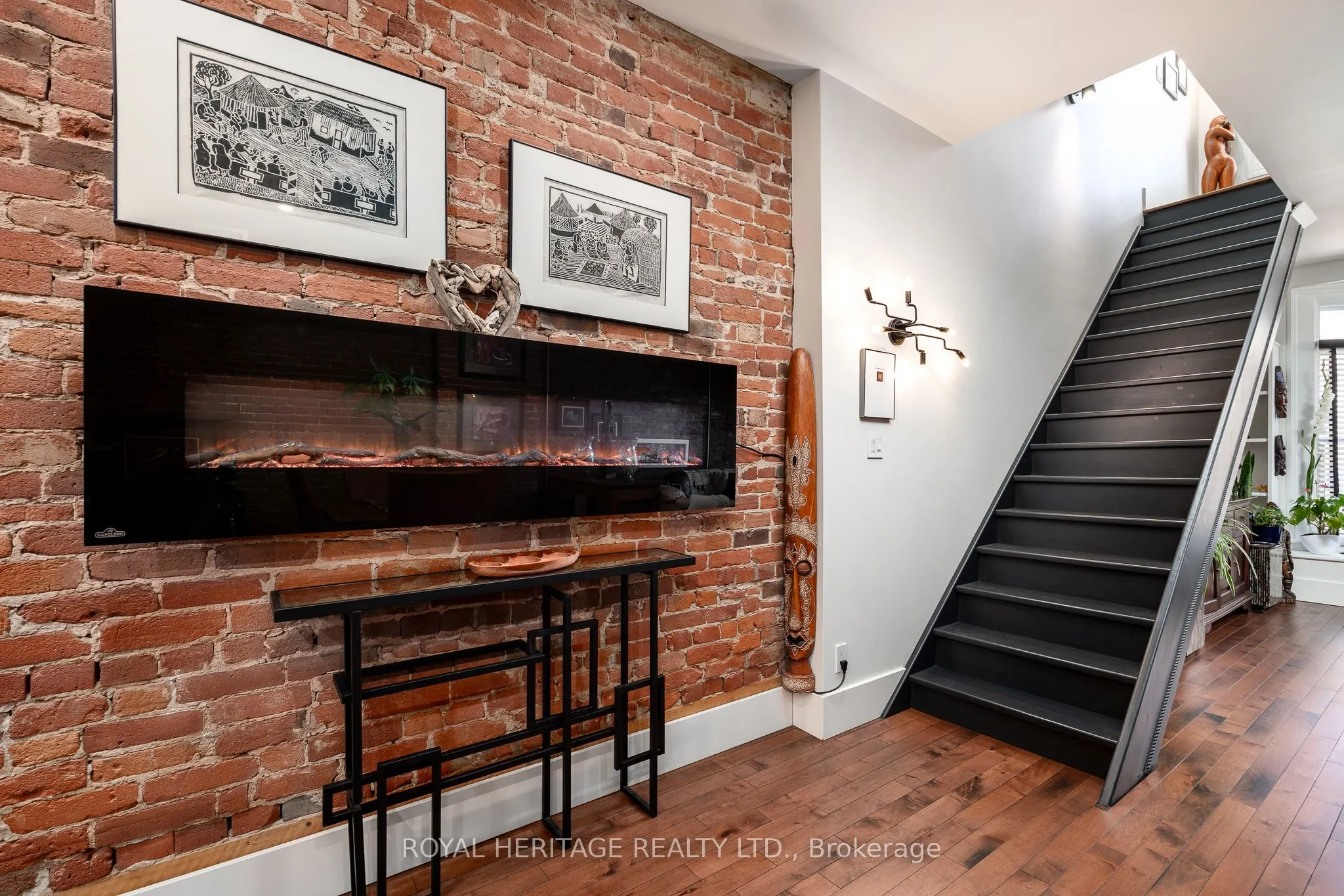 269 Front Street