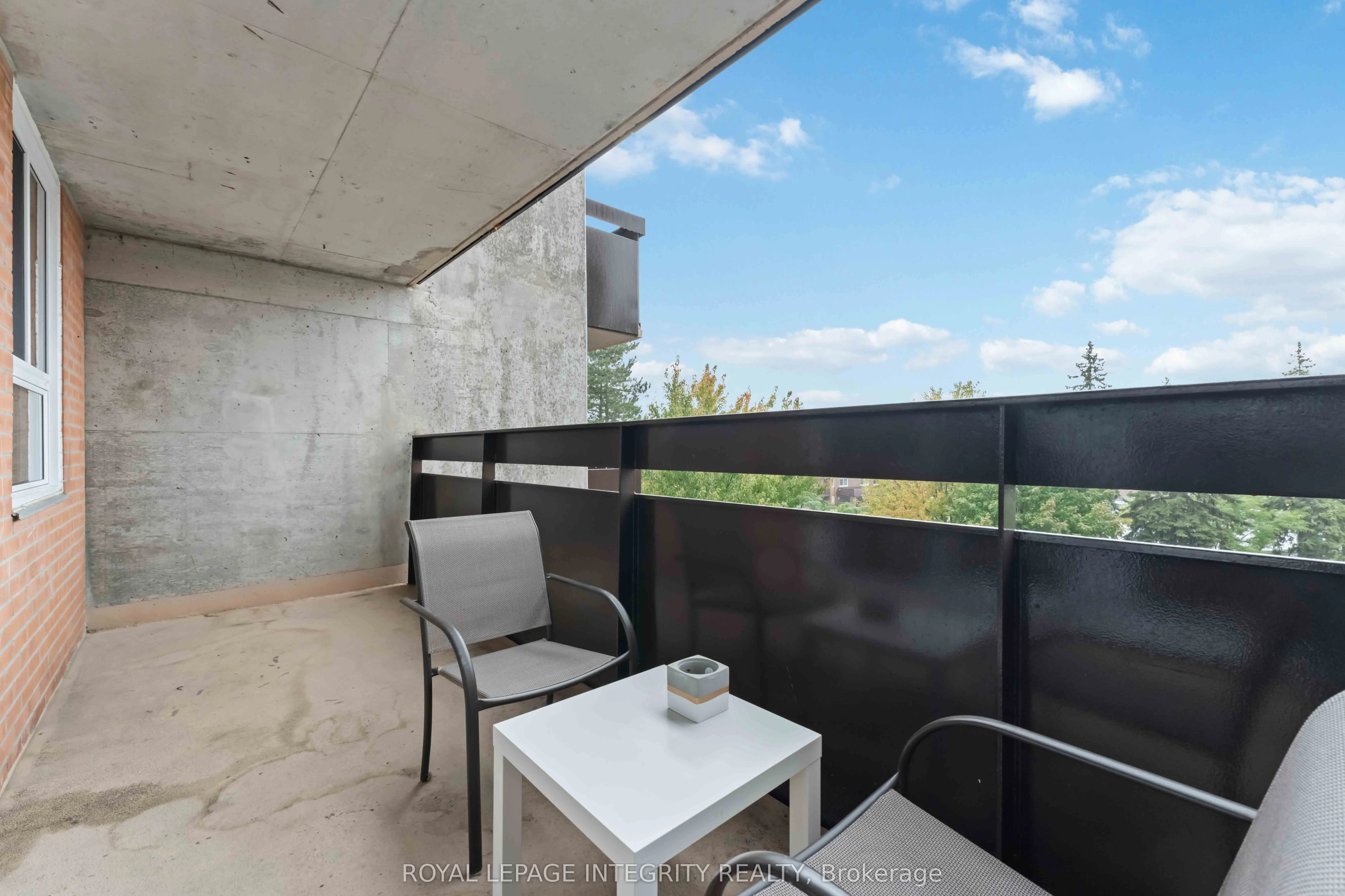 2000 Jasmine Crescent, #408