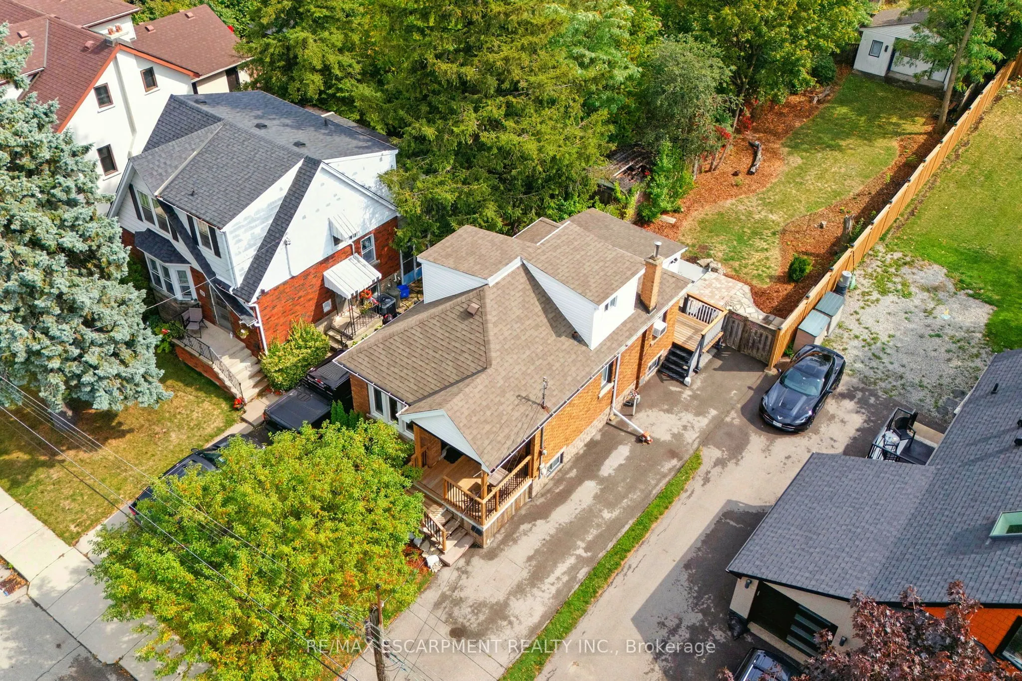 57 Highcliffe Avenue