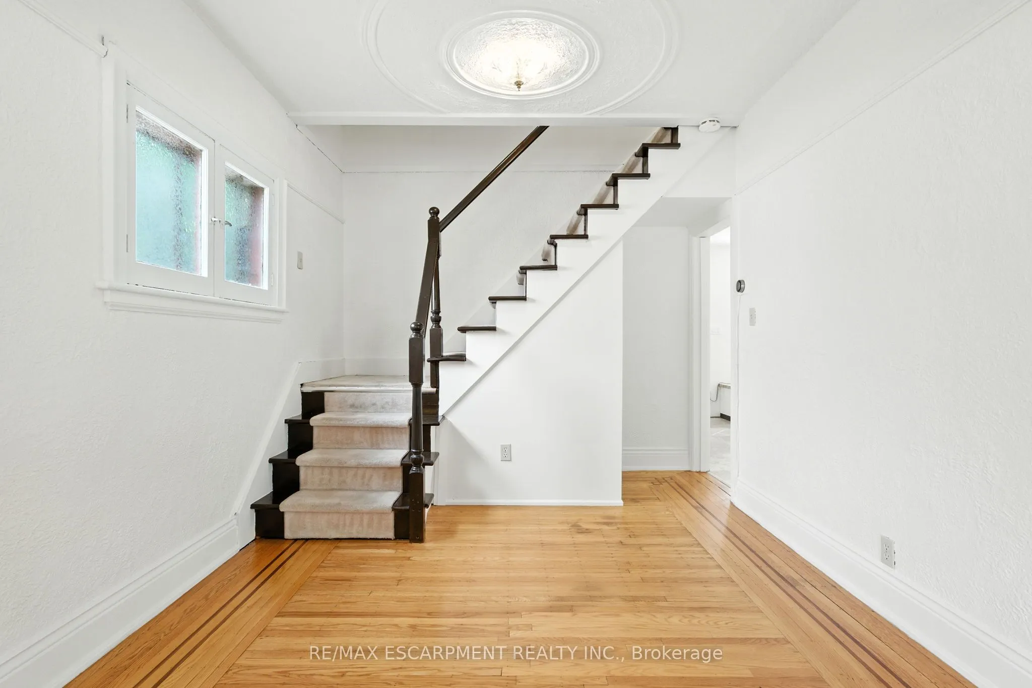 57 Highcliffe Avenue