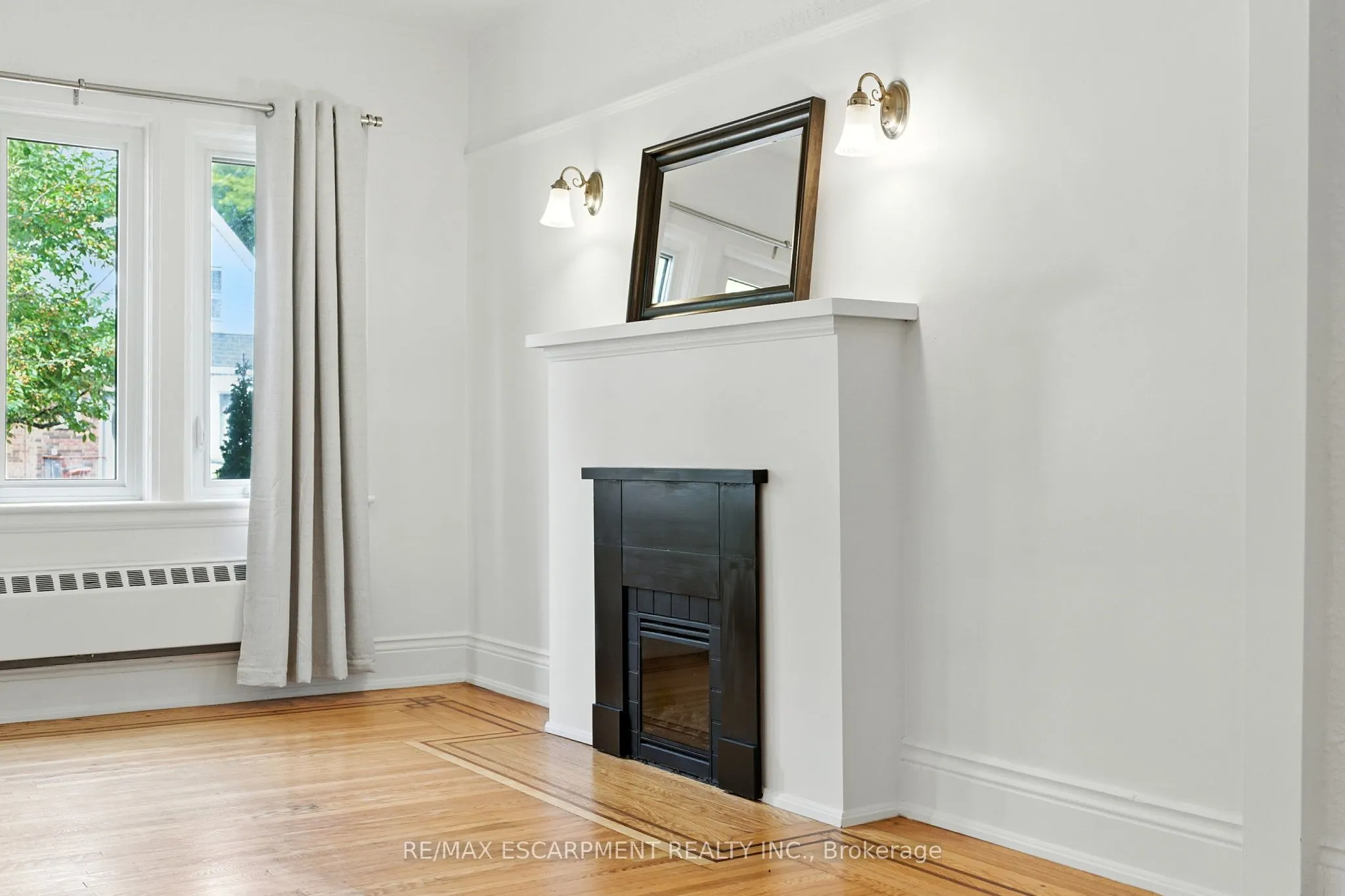 57 Highcliffe Avenue