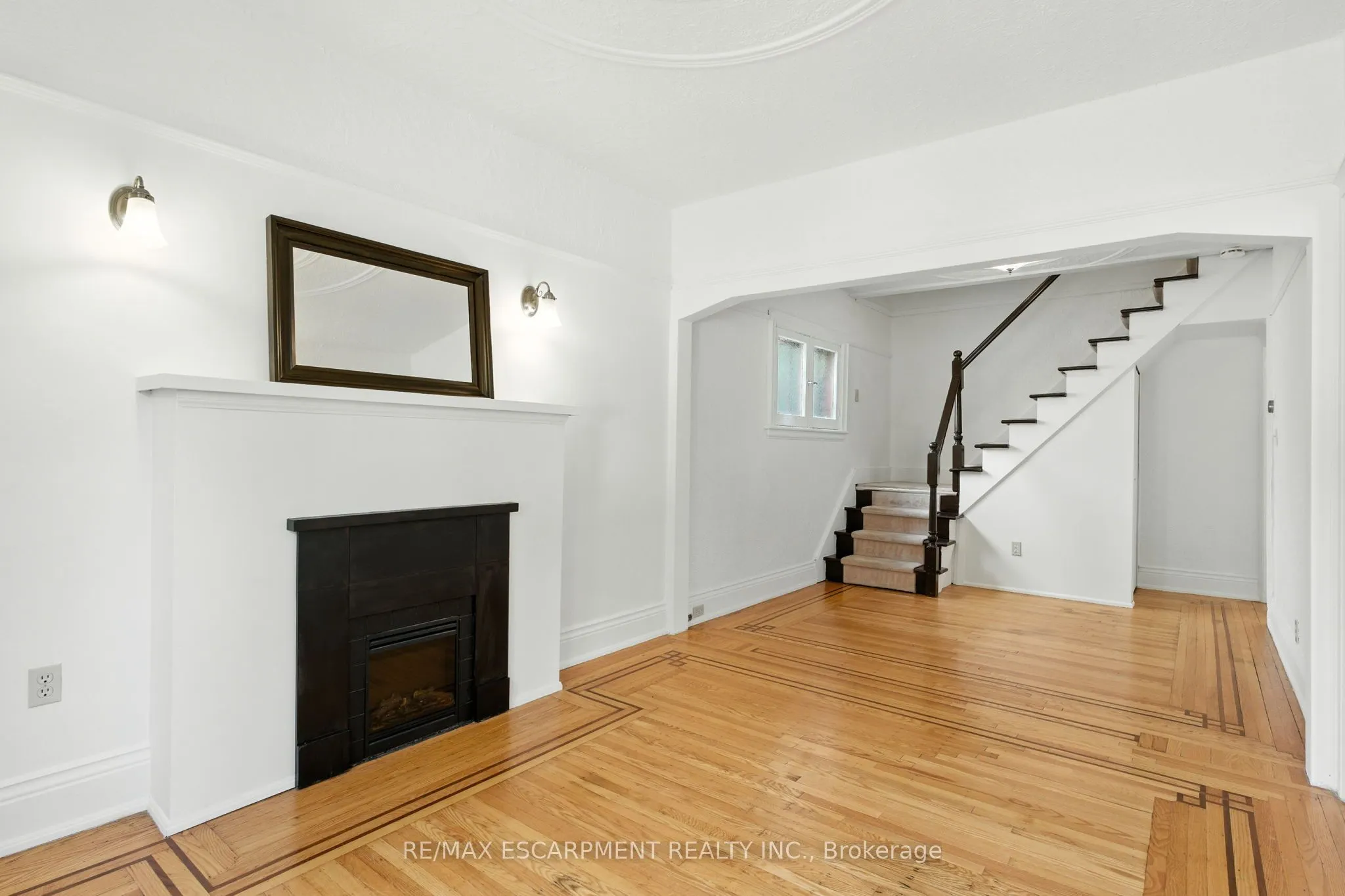 57 Highcliffe Avenue