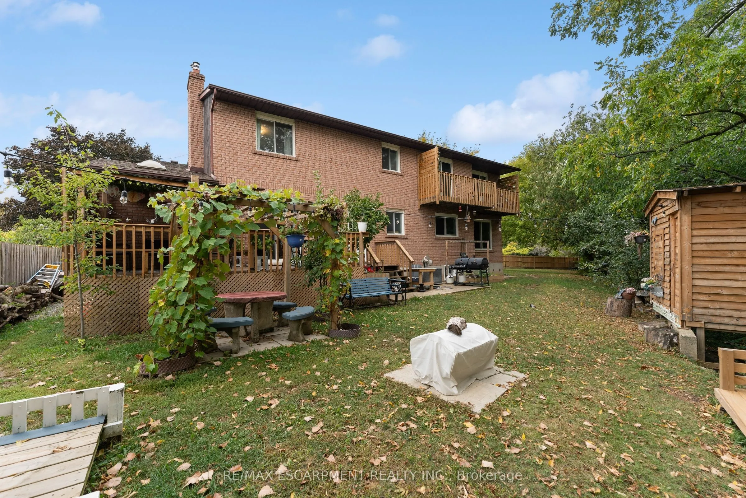 425 Greenhill Avenue