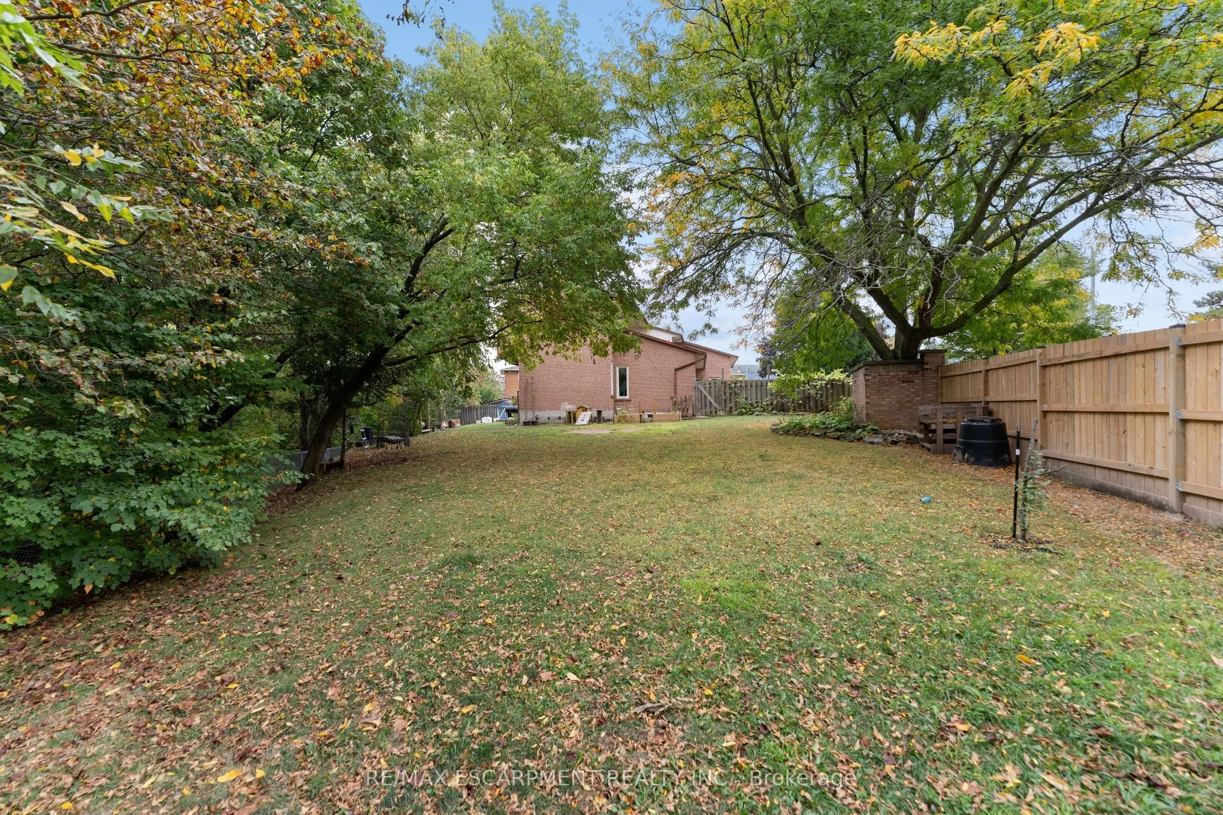 425 Greenhill Avenue