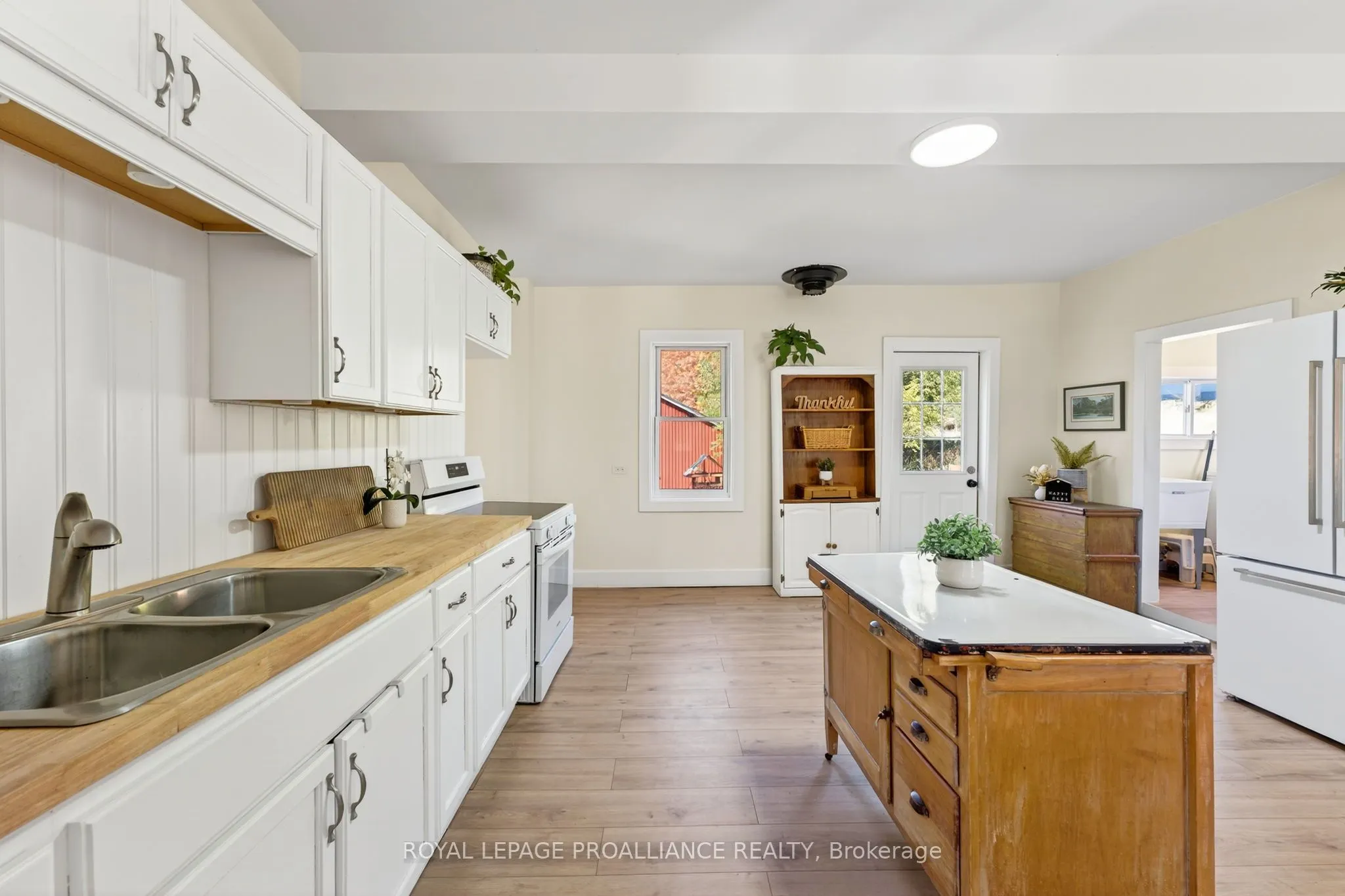 1103 Cronk Road