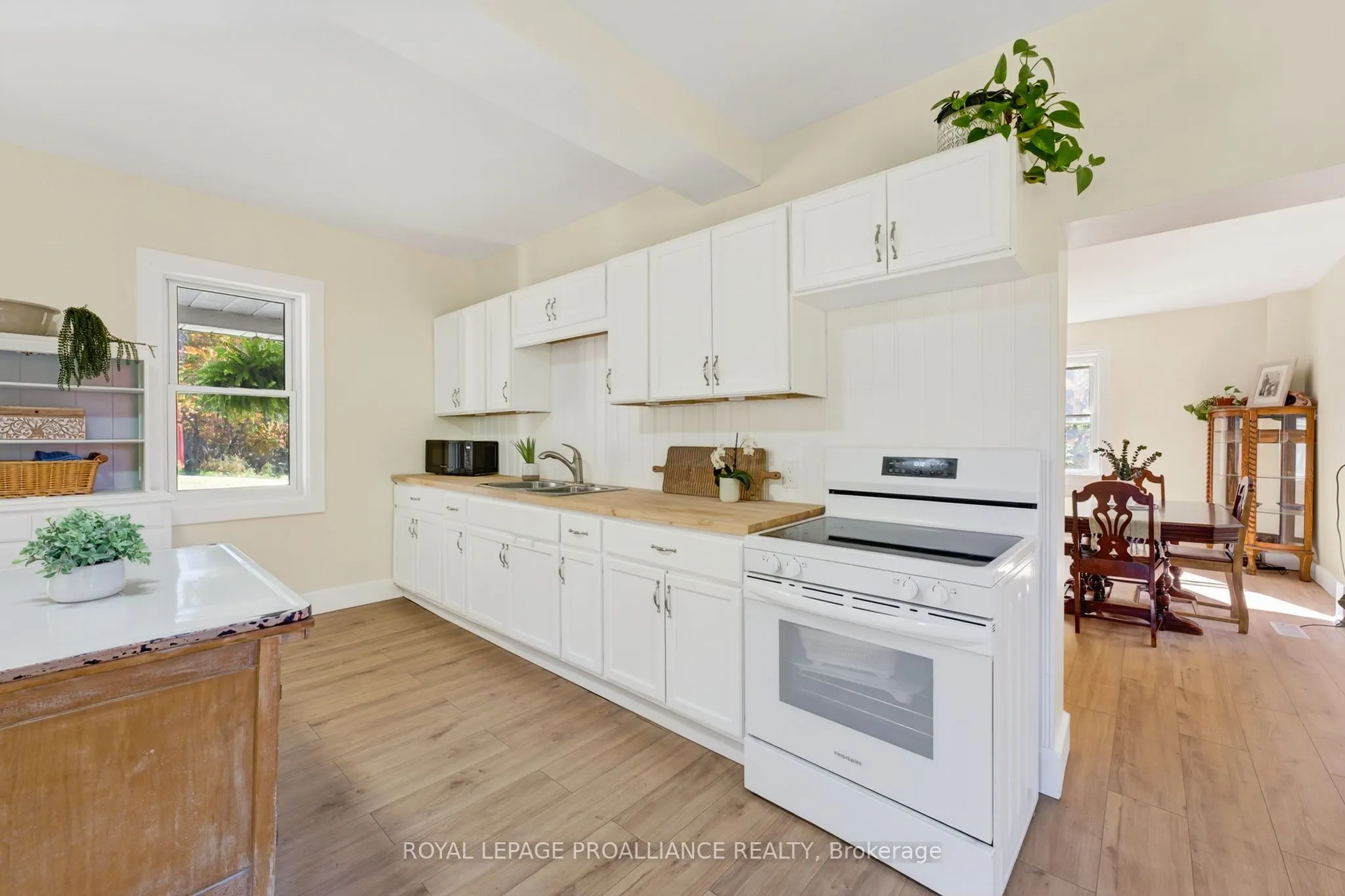 1103 Cronk Road