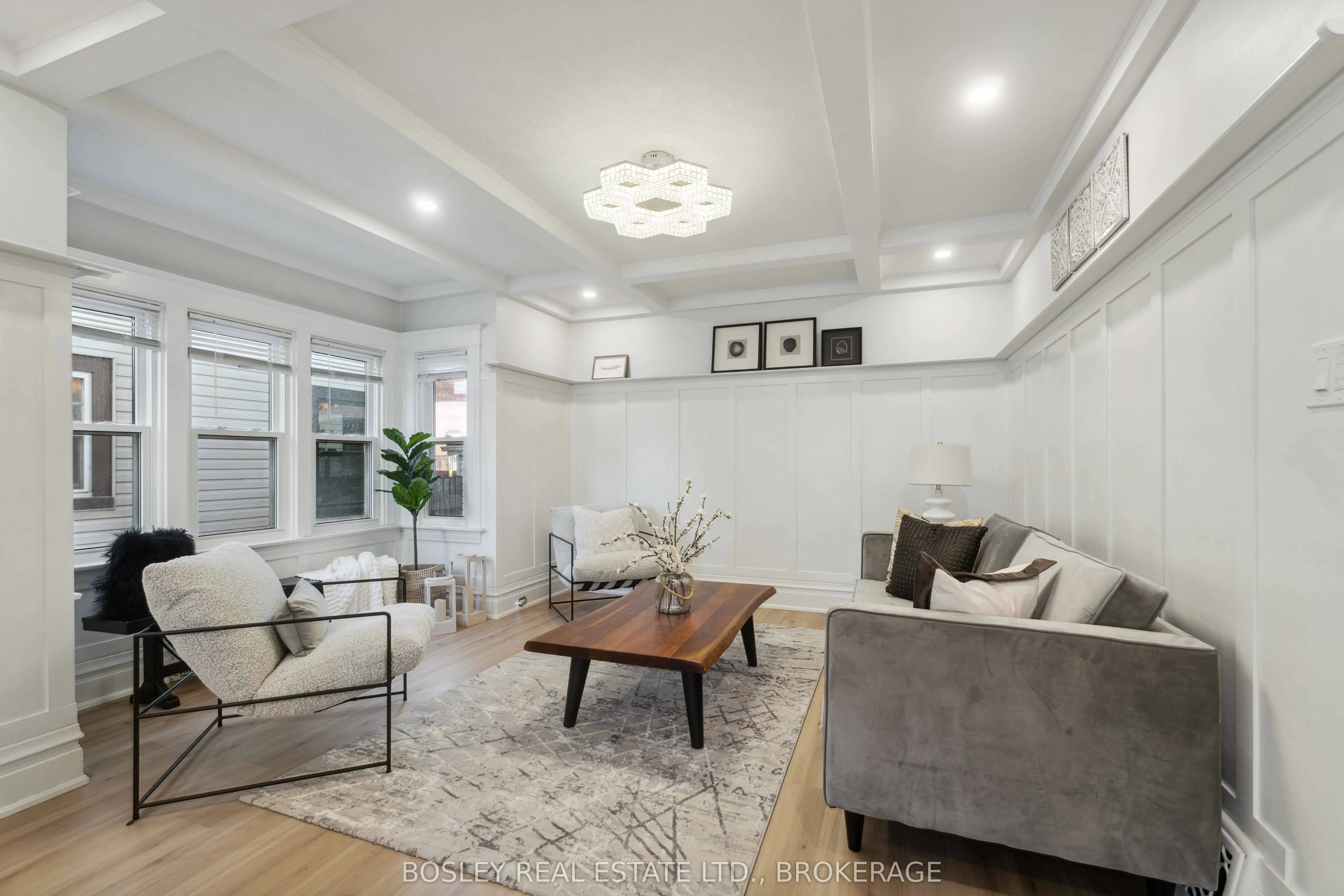 11 Gerrard Street