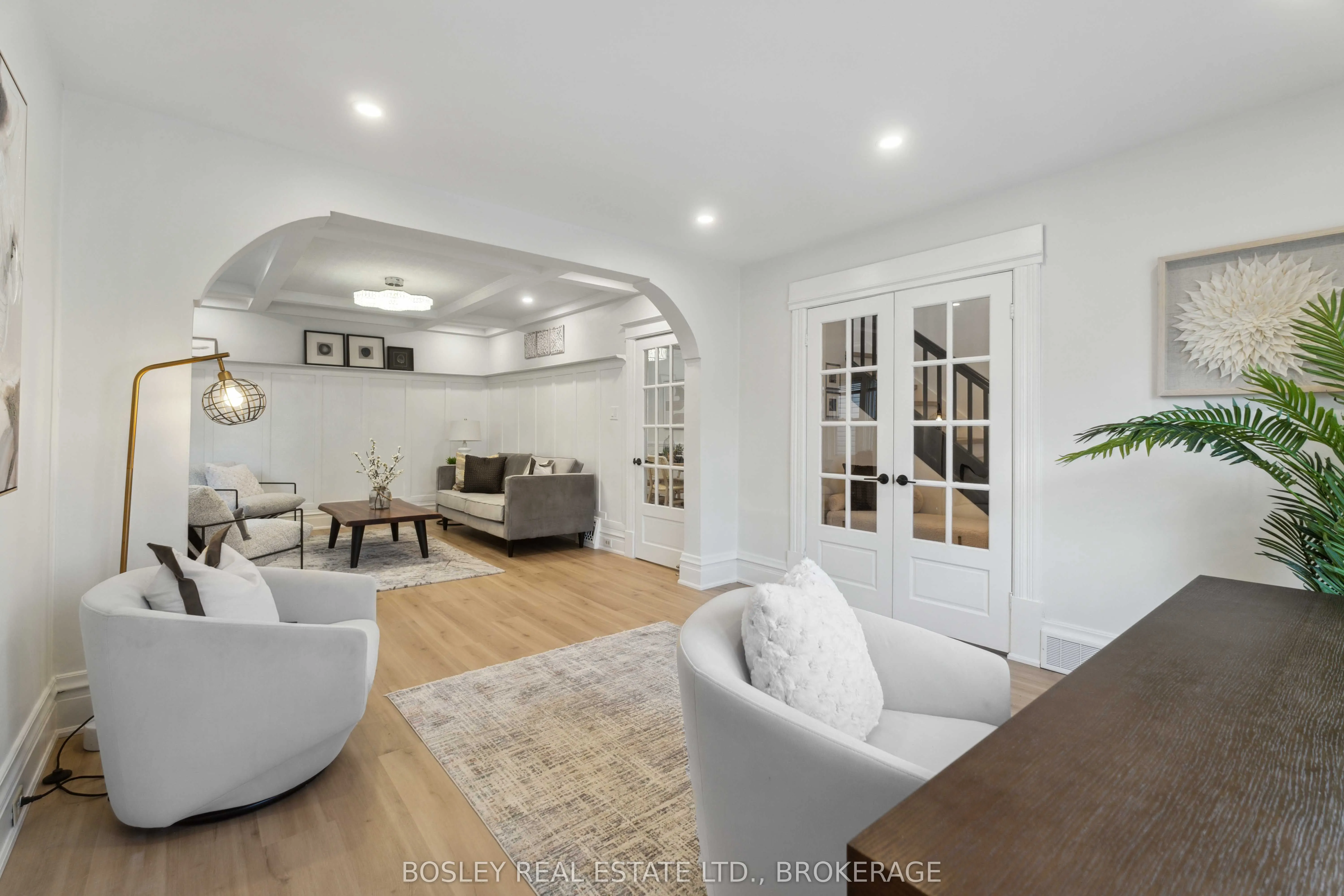 11 Gerrard Street