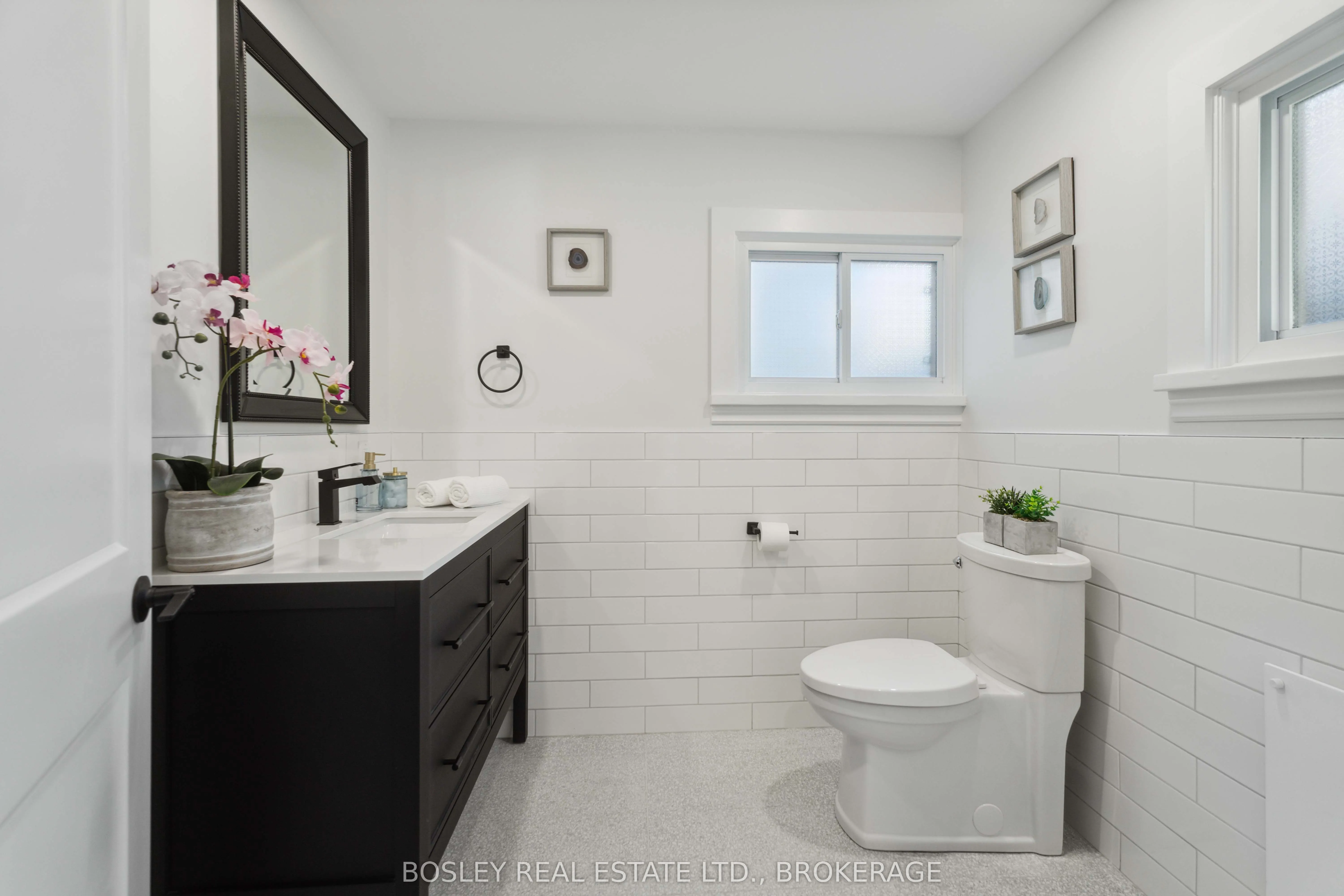11 Gerrard Street