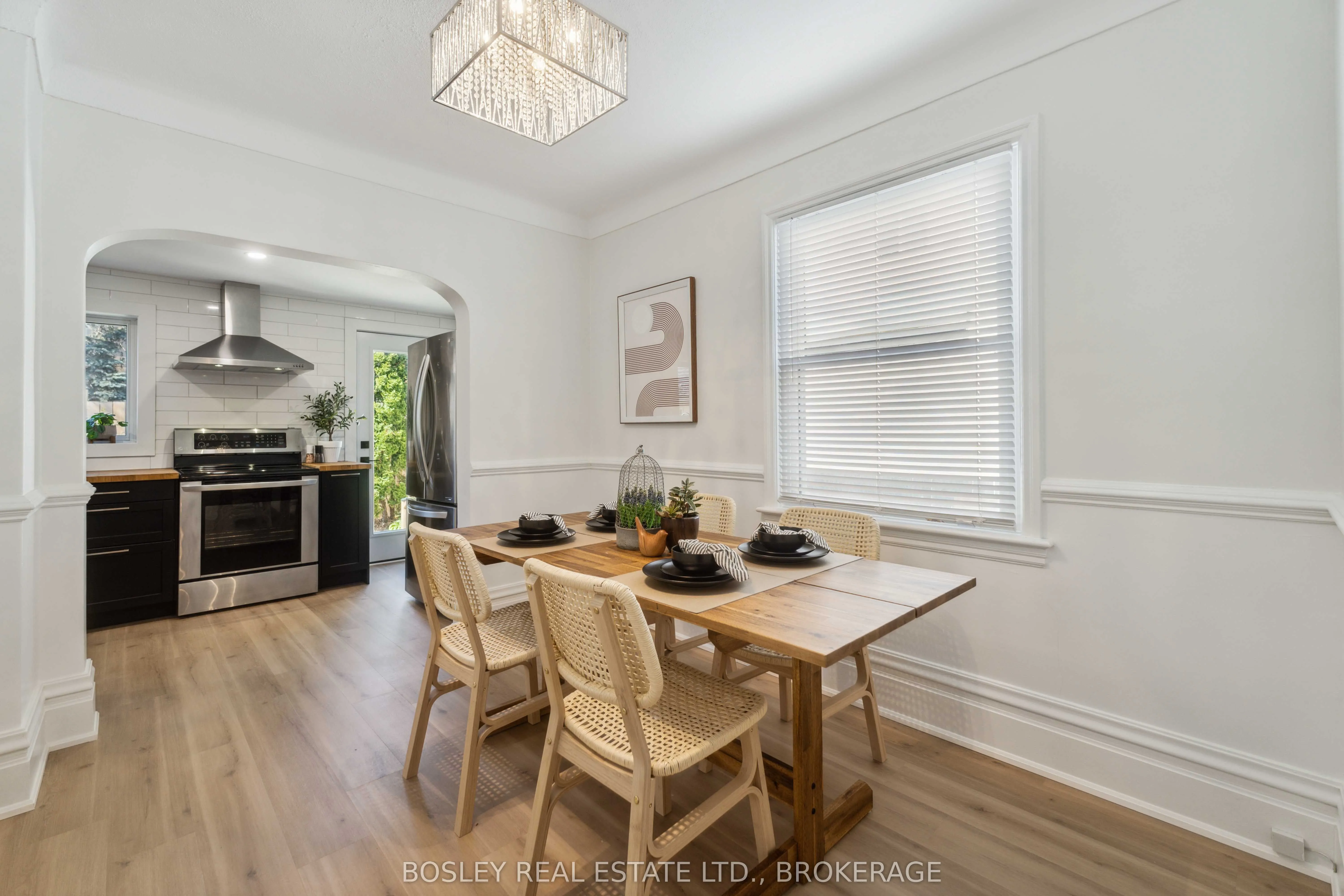 11 Gerrard Street