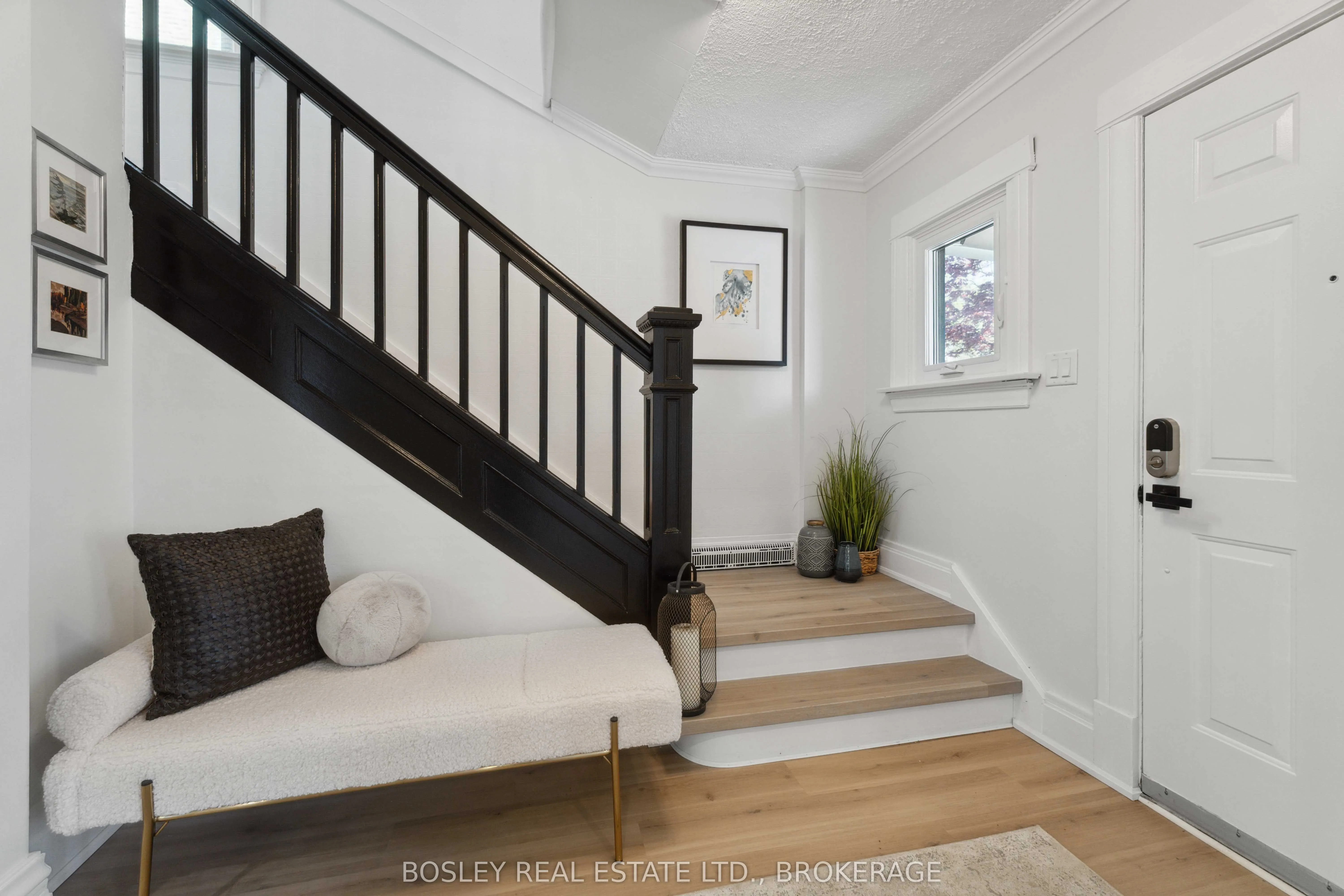 11 Gerrard Street
