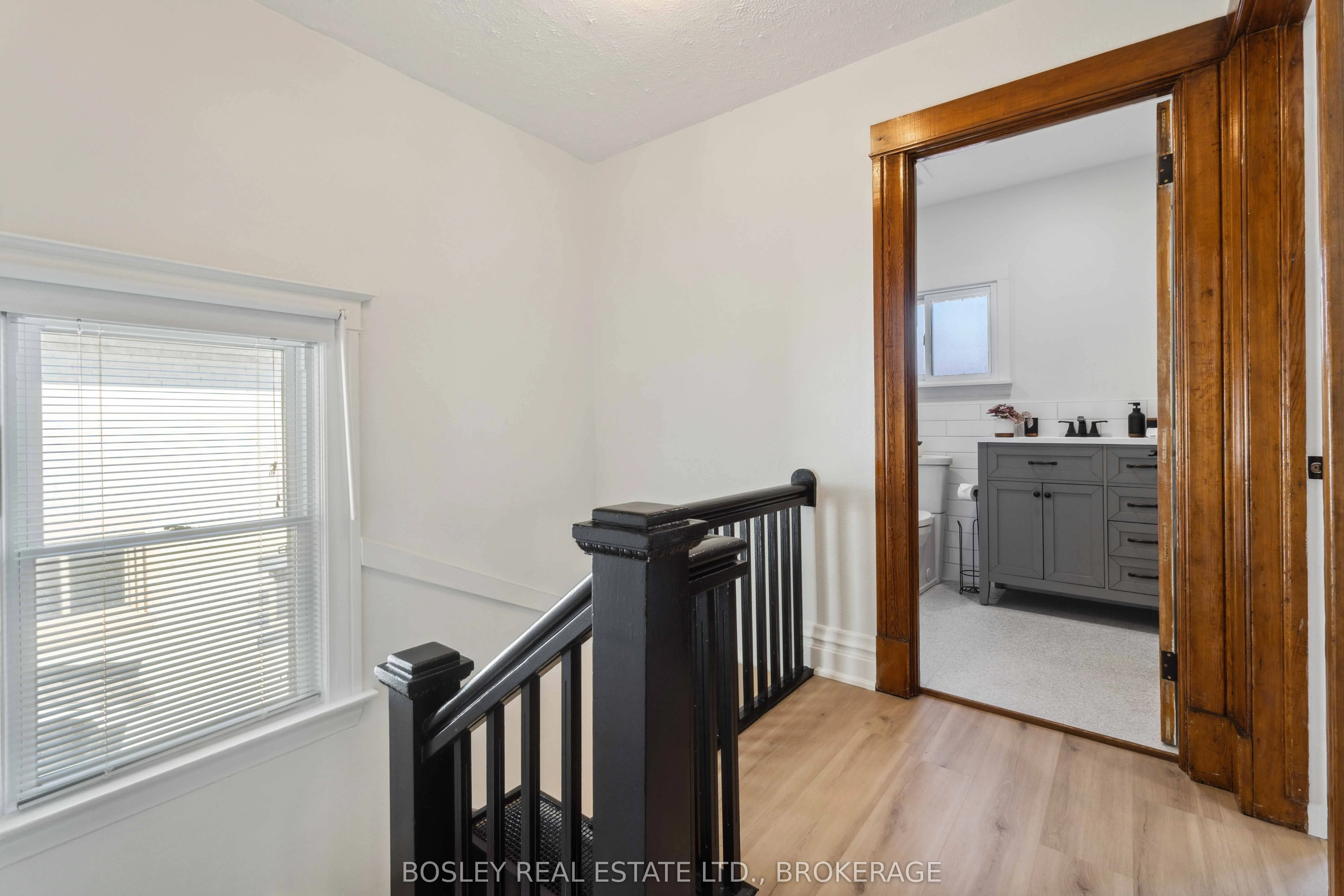 11 Gerrard Street
