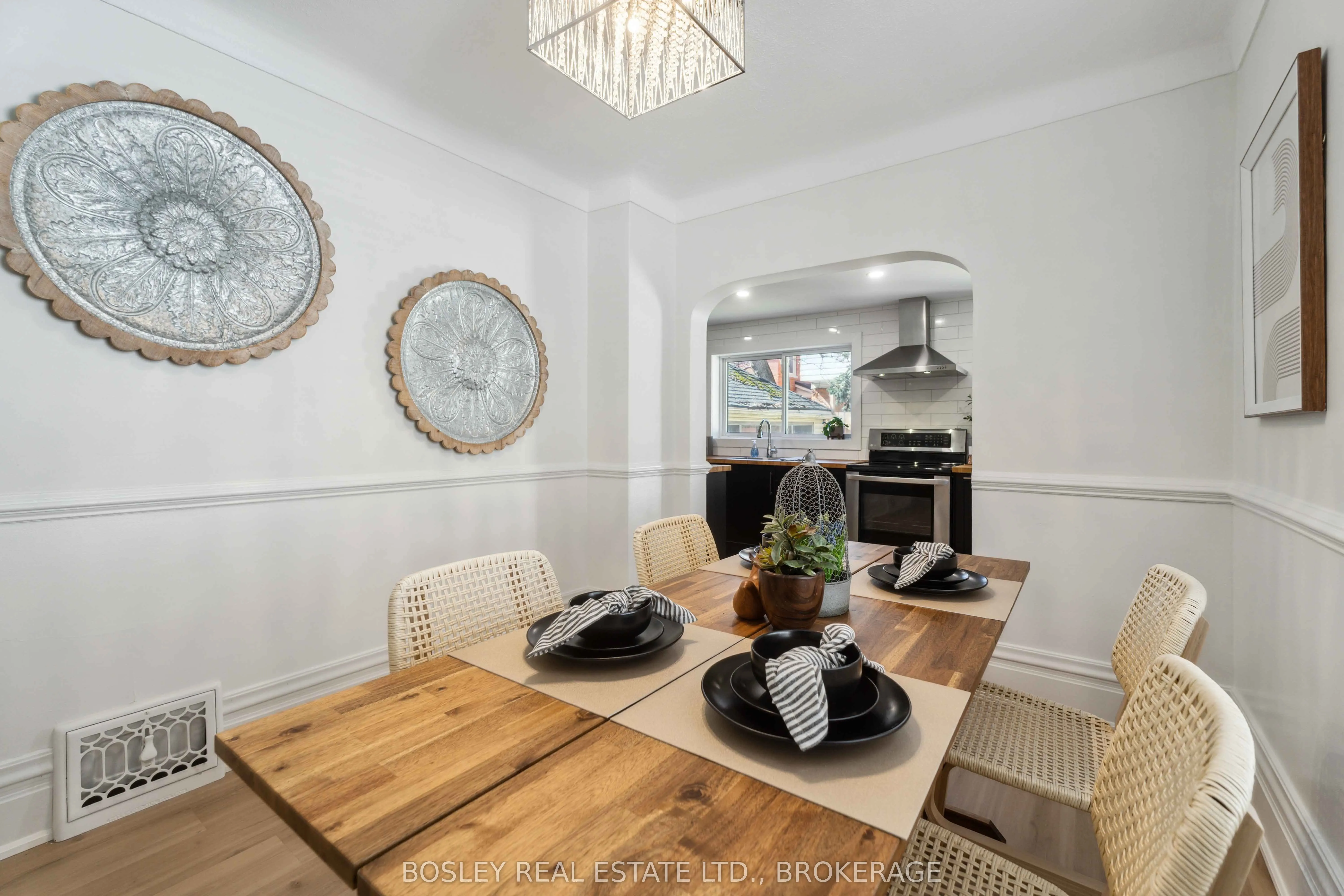 11 Gerrard Street