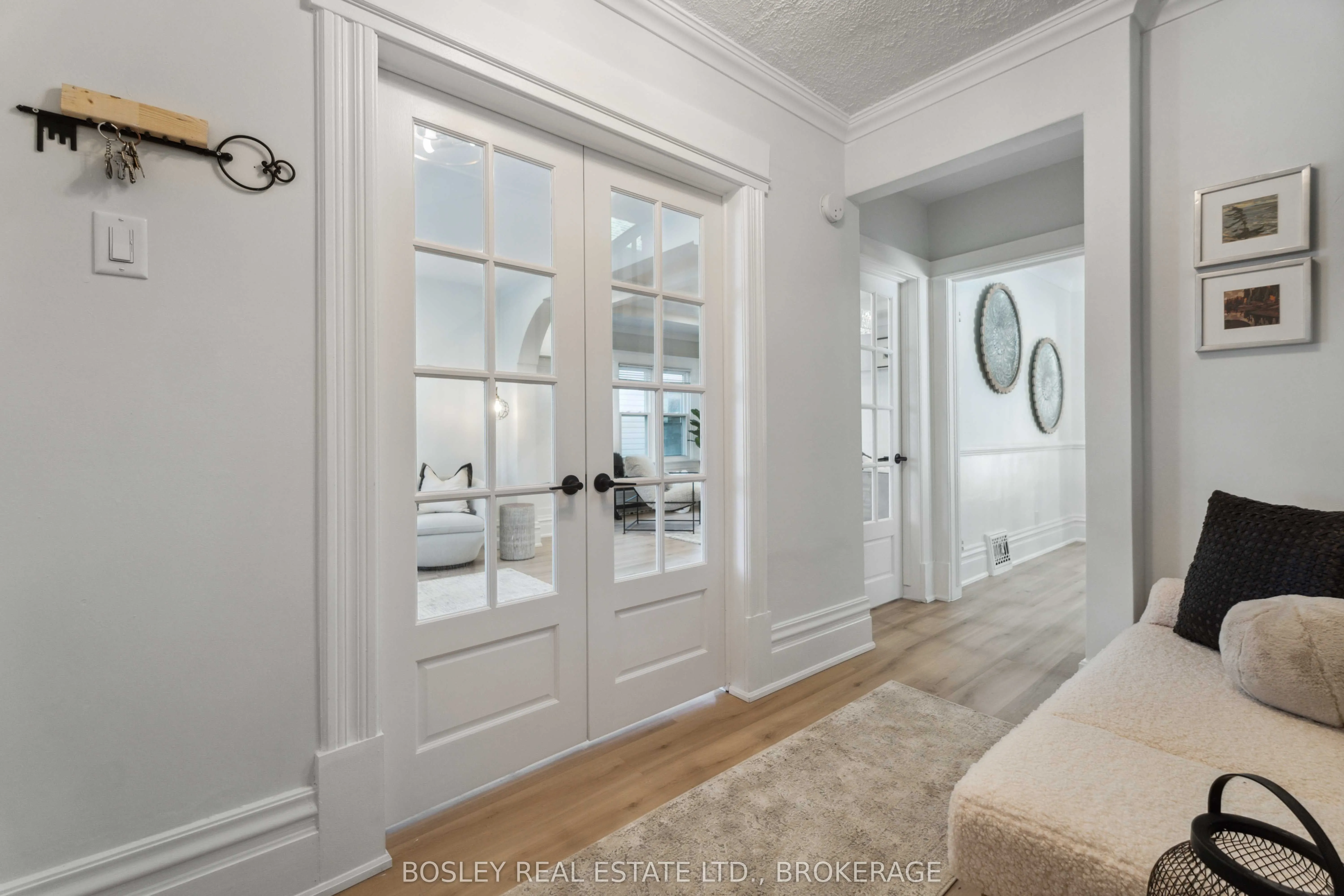 11 Gerrard Street