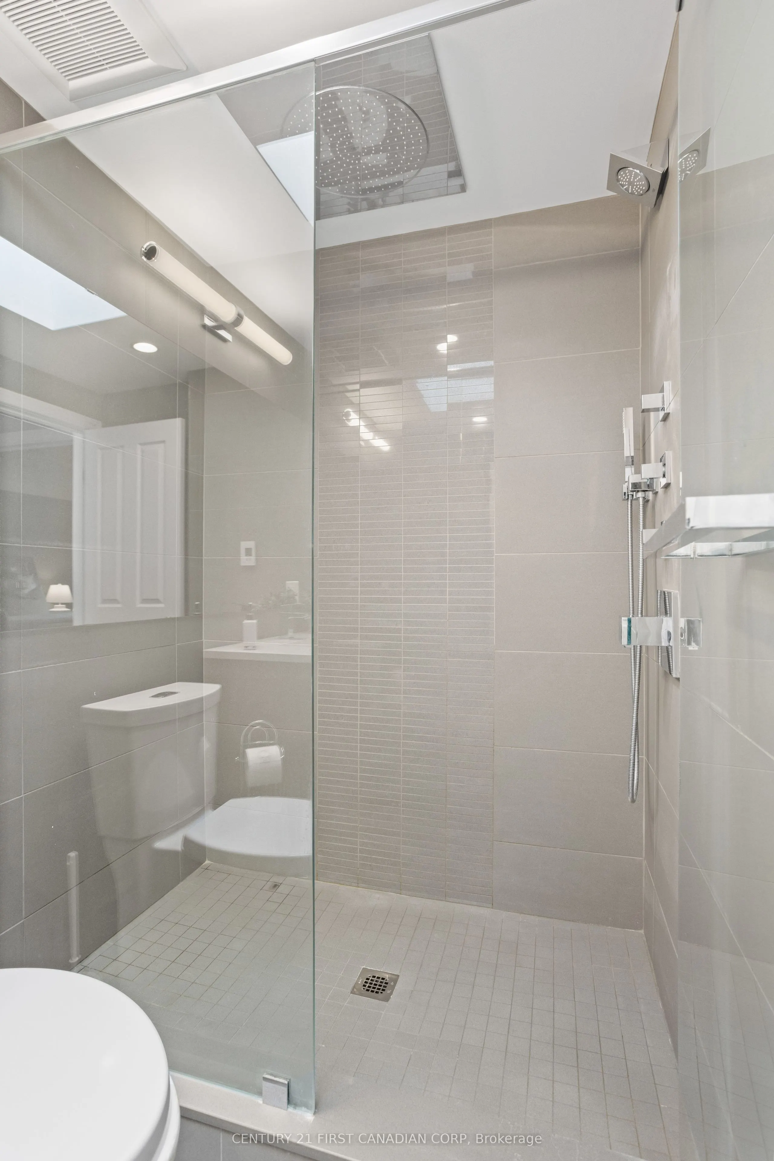 1399 Commissioners Road W, #30