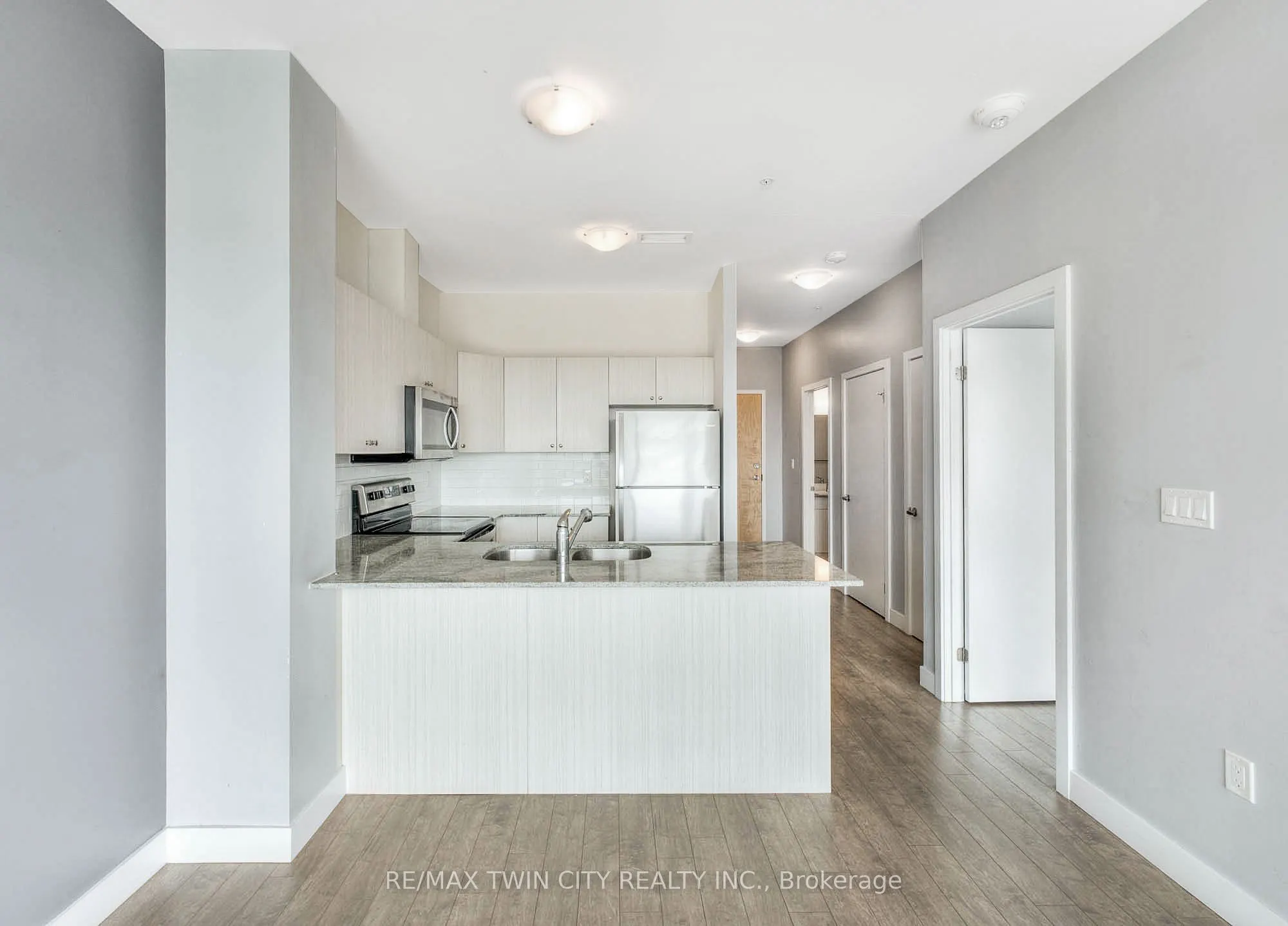 100 Garment Street, #1406