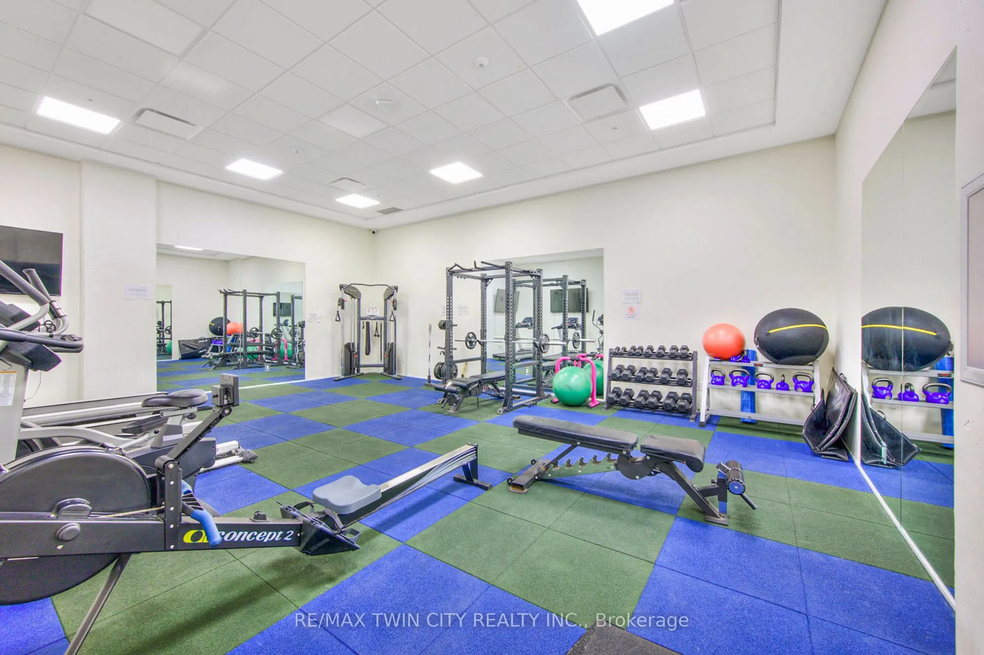 100 Garment Street, #1406