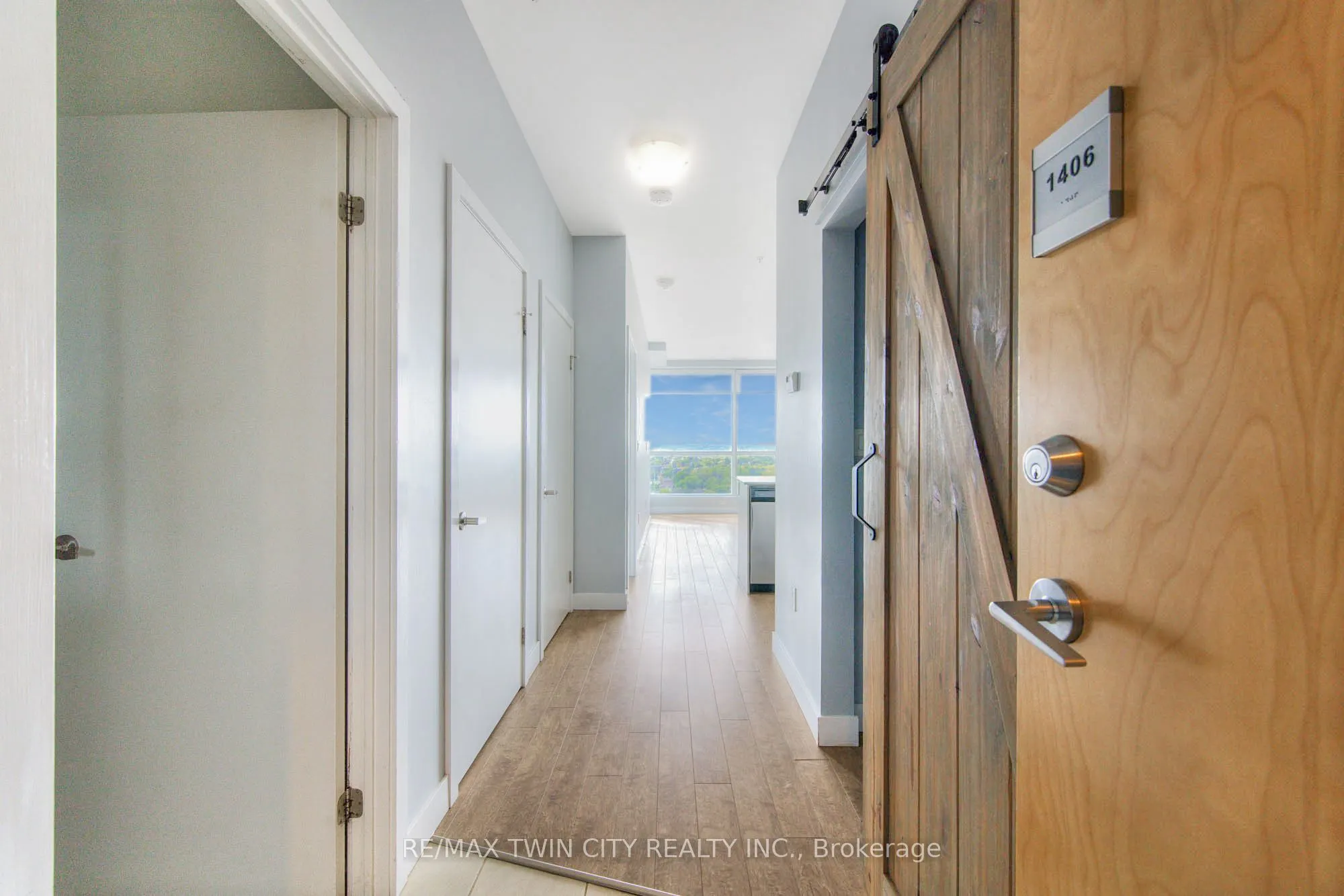 100 Garment Street, #1406