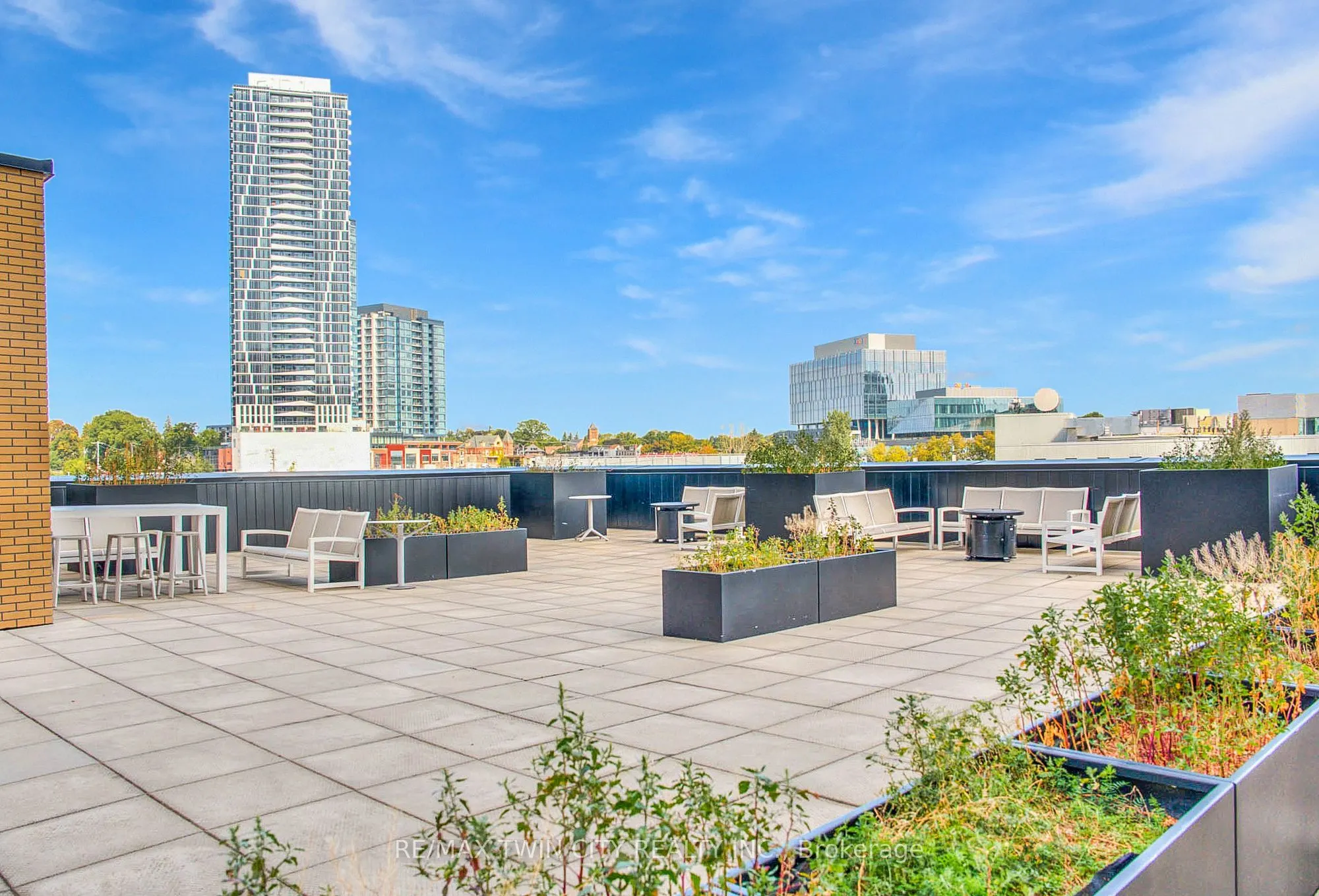 100 Garment Street, #1406