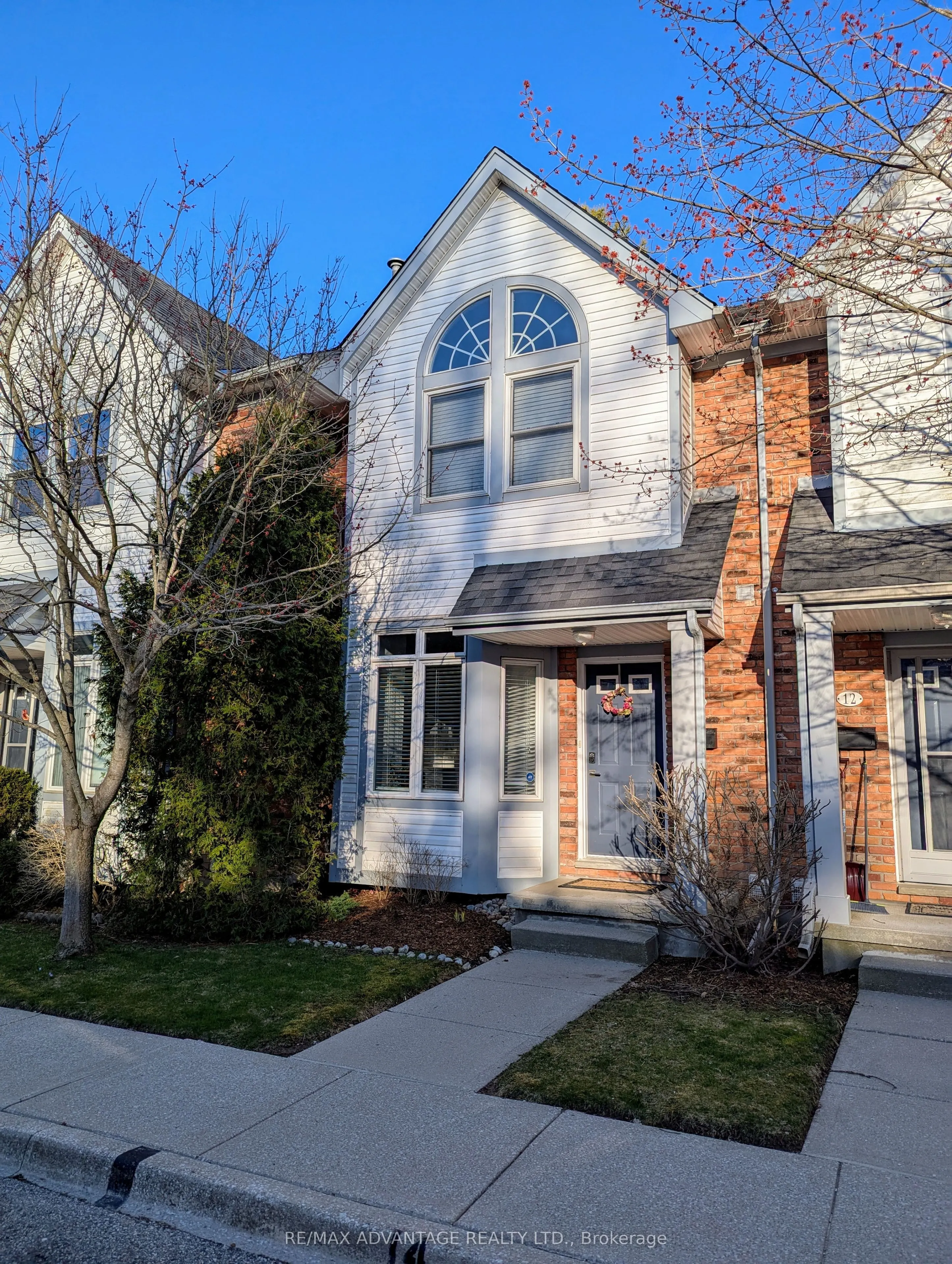 1415 Commissioners Road W, #14