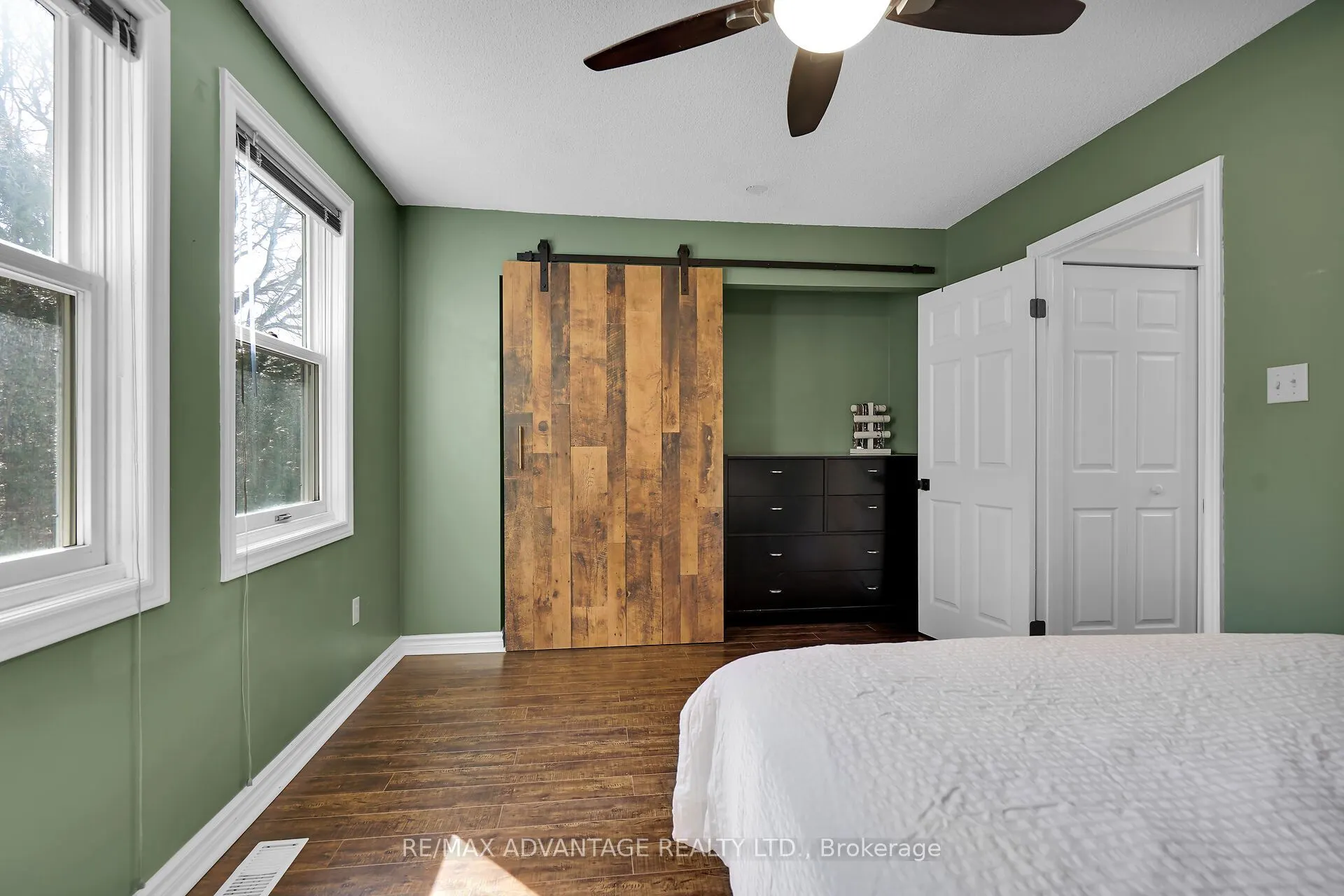 1415 Commissioners Road W, #14