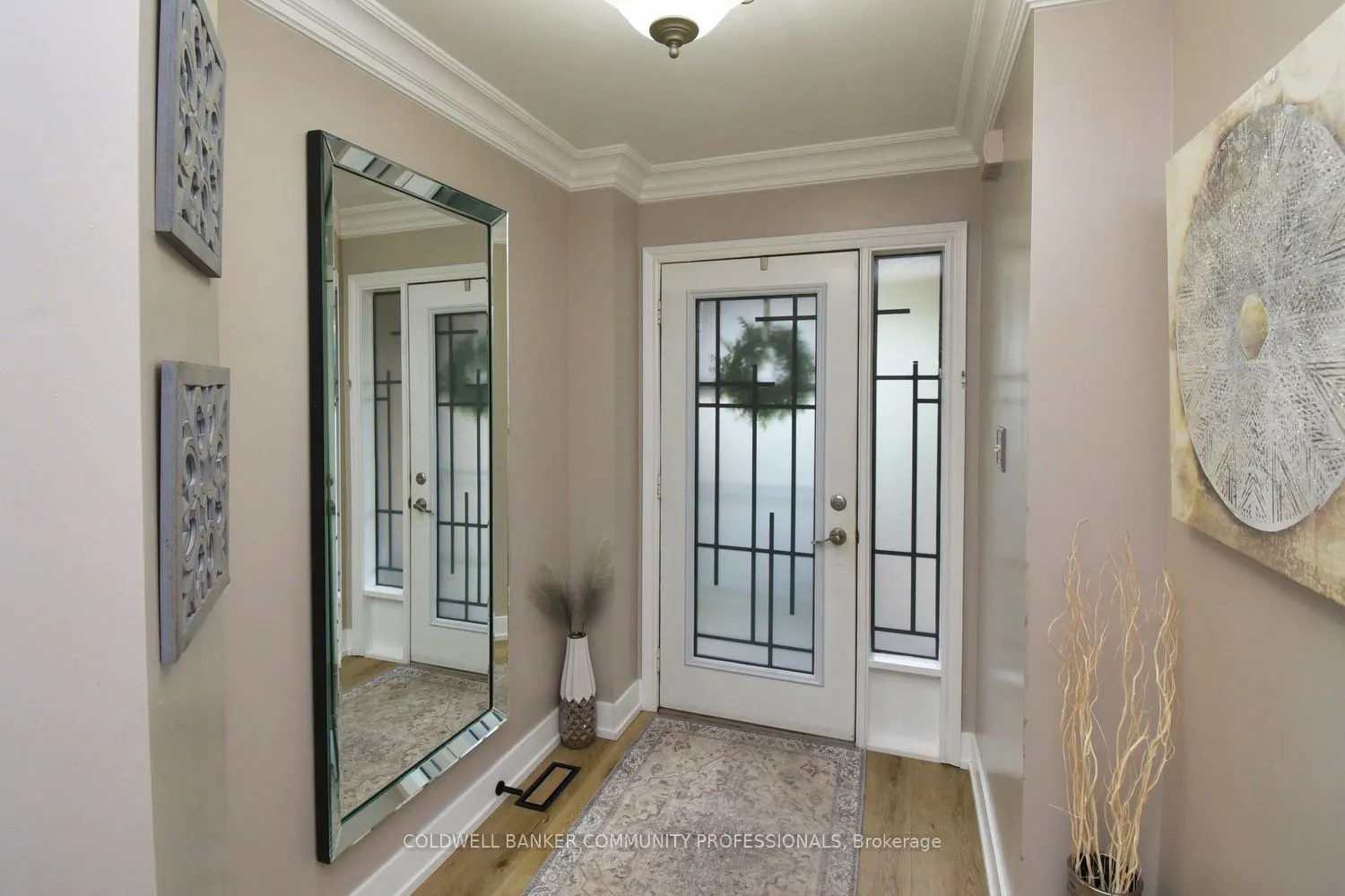 159 Thames Way