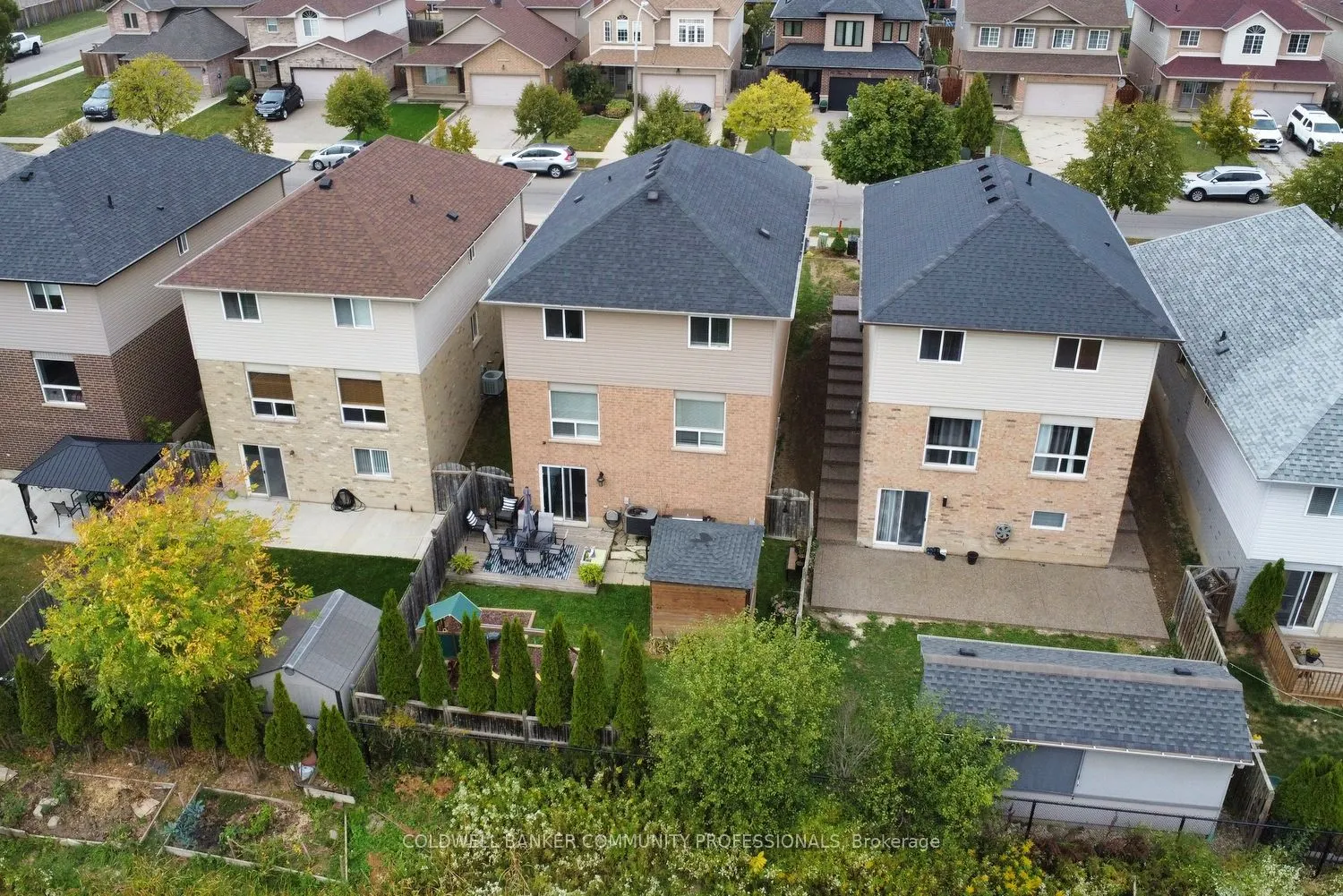 159 Thames Way