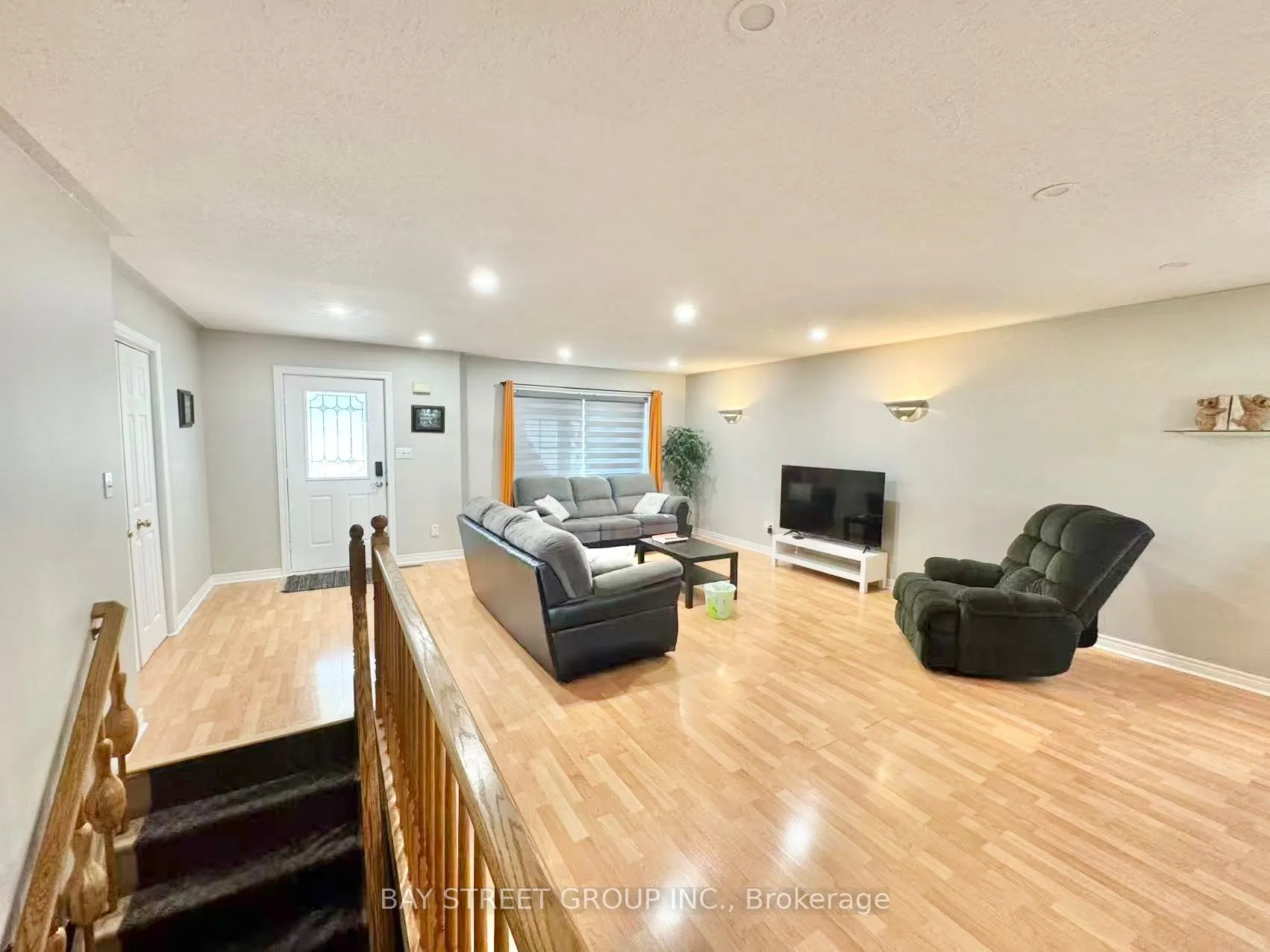 8189 Harvest Crescent