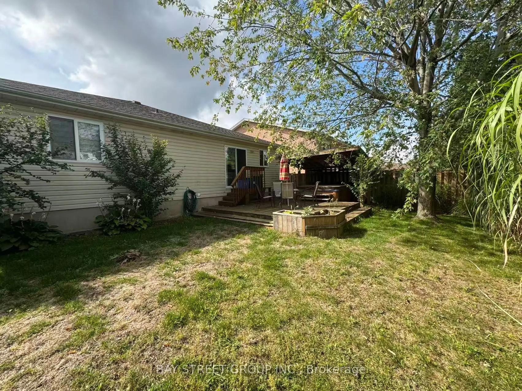 8189 Harvest Crescent