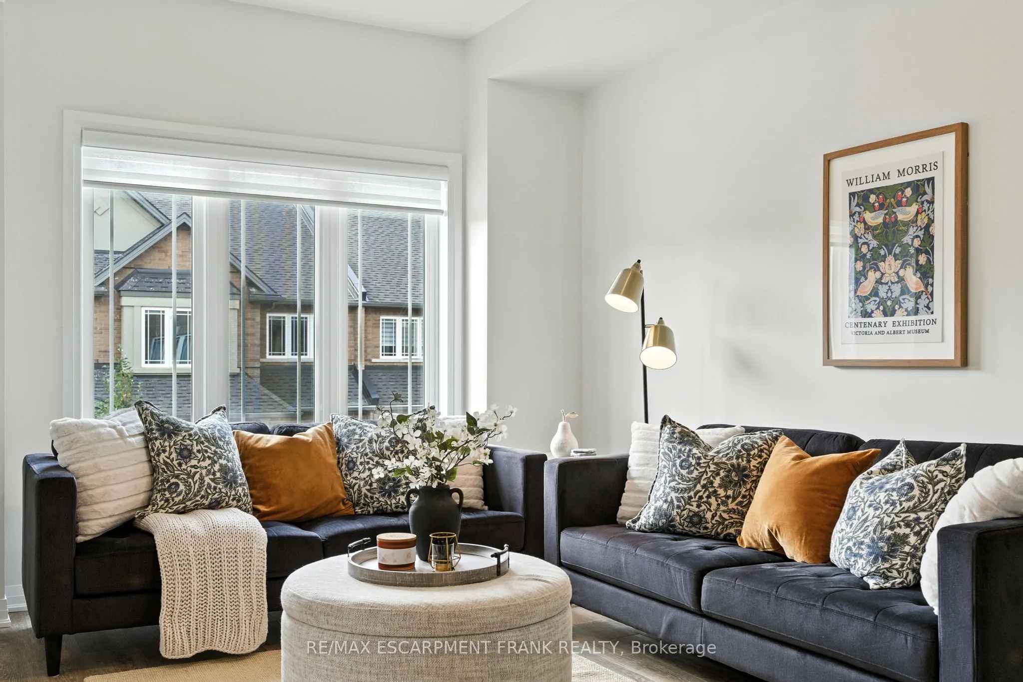 9 Laguna Village Crescent