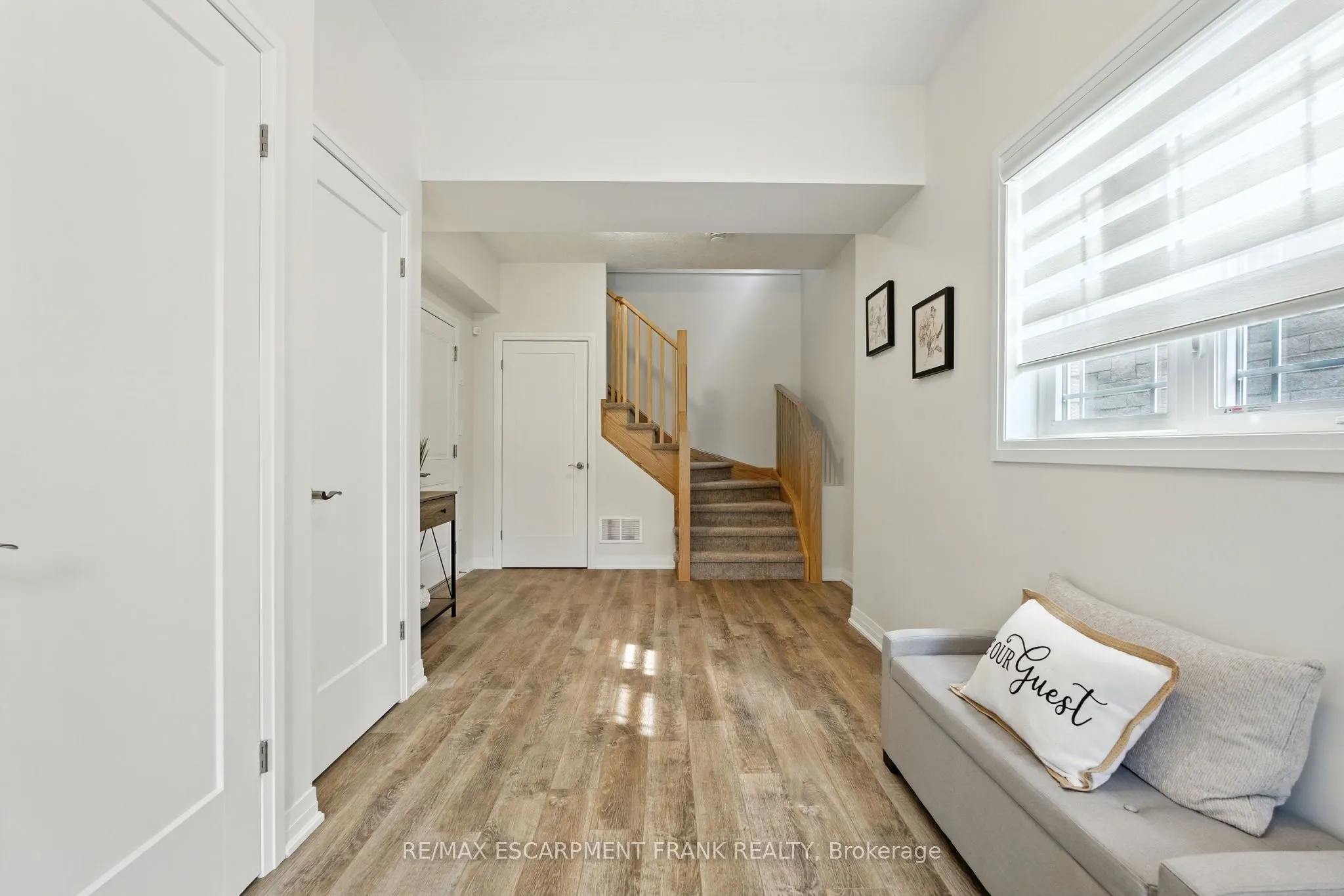 9 Laguna Village Crescent
