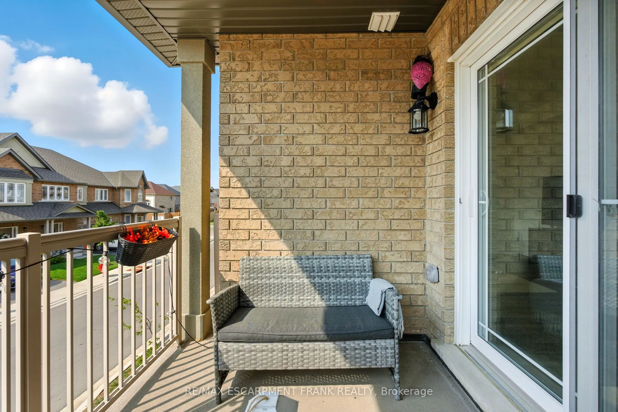 9 Laguna Village Crescent