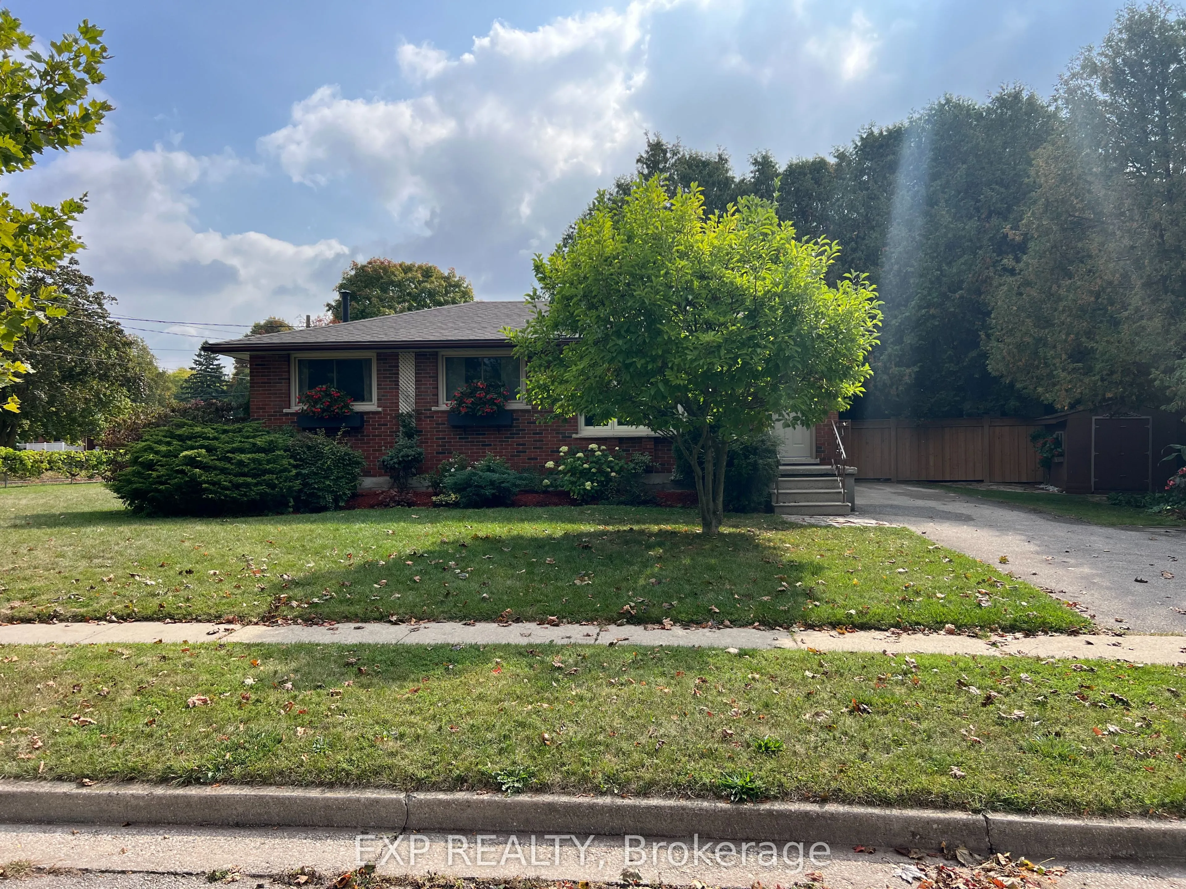 7 Golfview Road