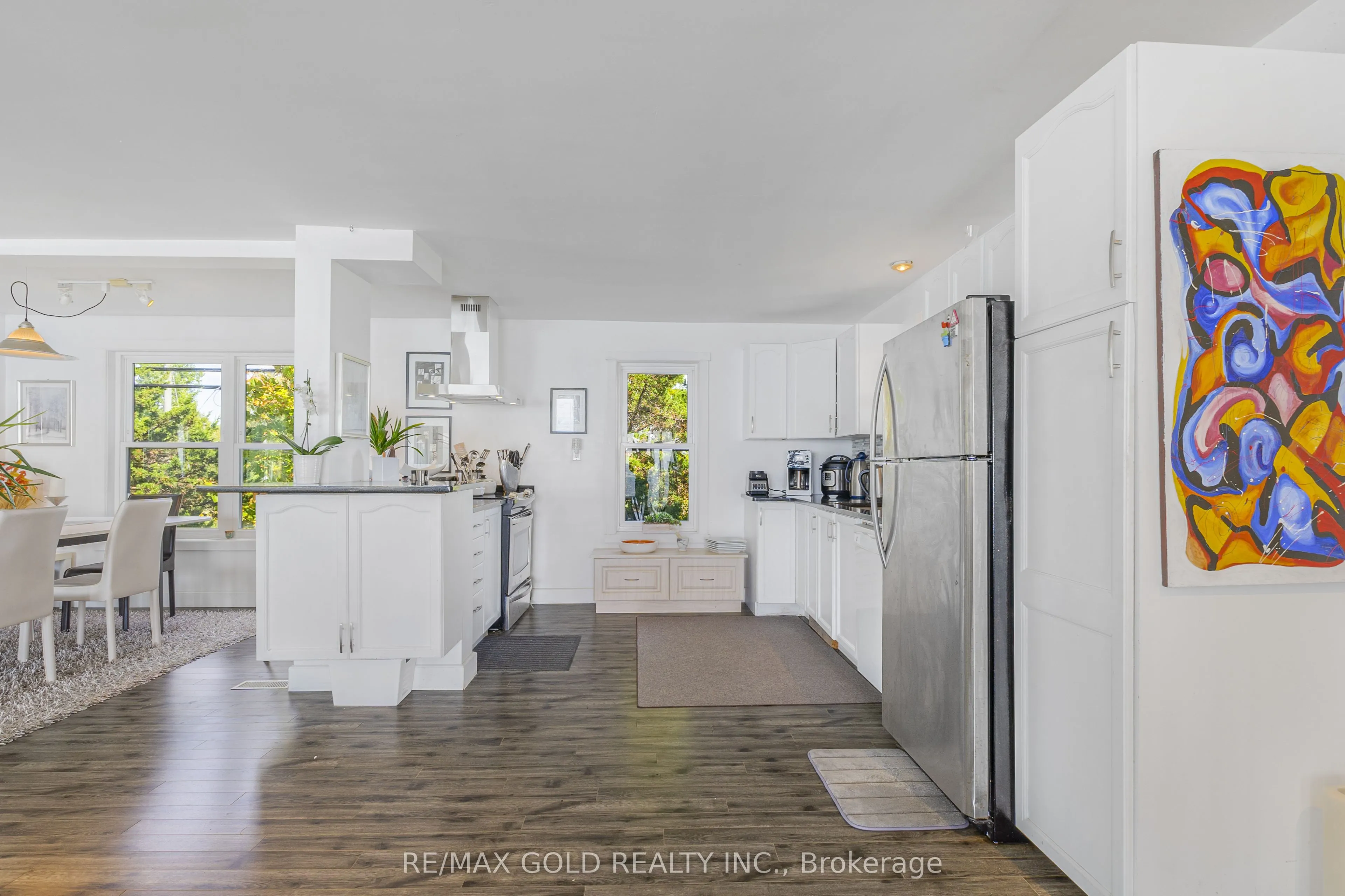 13193 Lakeshore Road