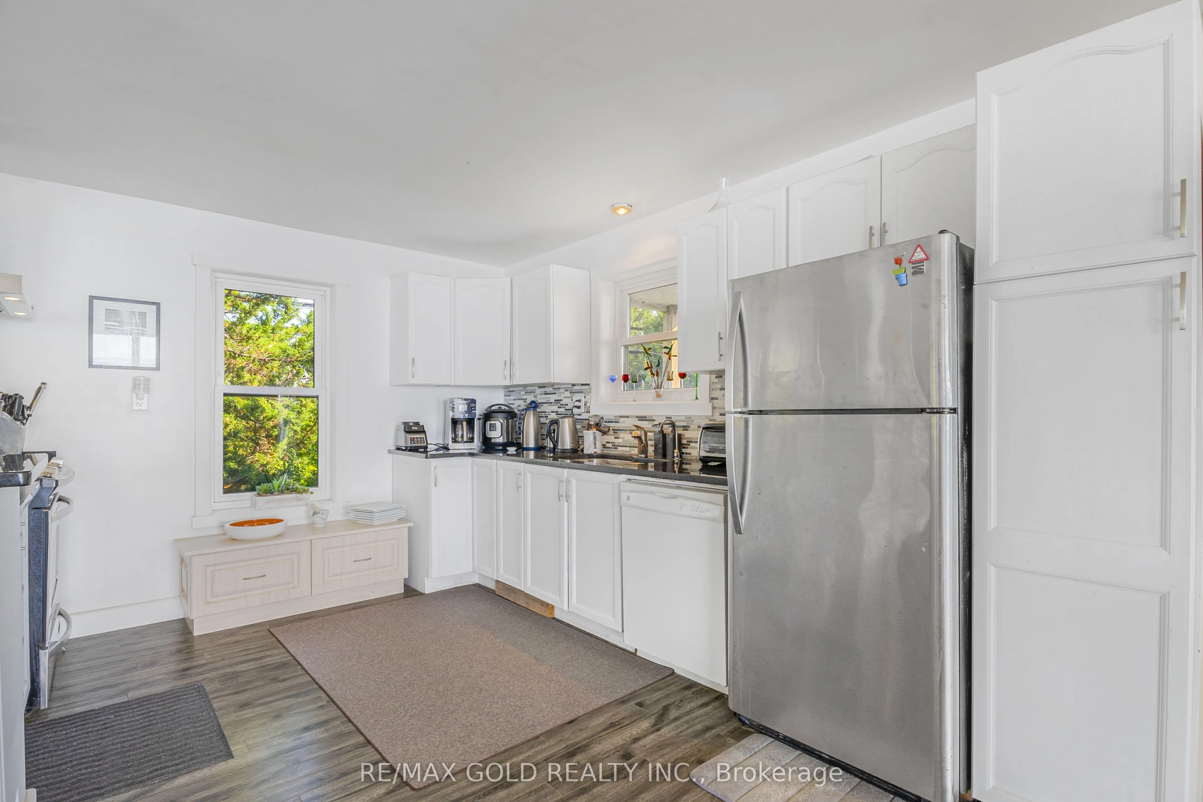 13193 Lakeshore Road