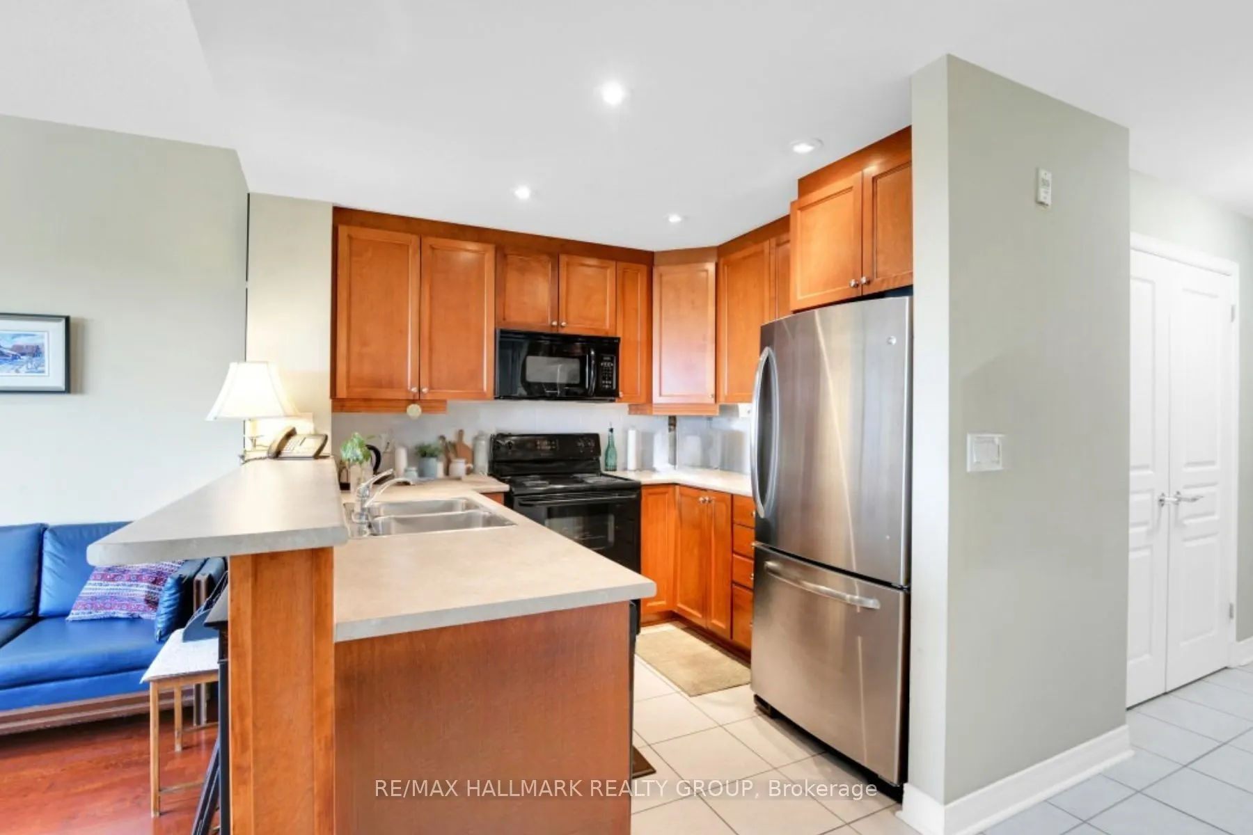 905 BEAUPARC Private, #320