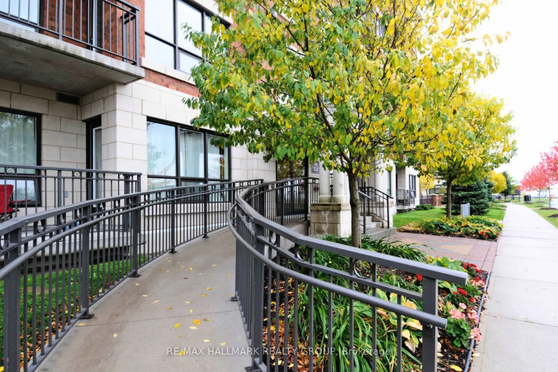 905 BEAUPARC Private, #320