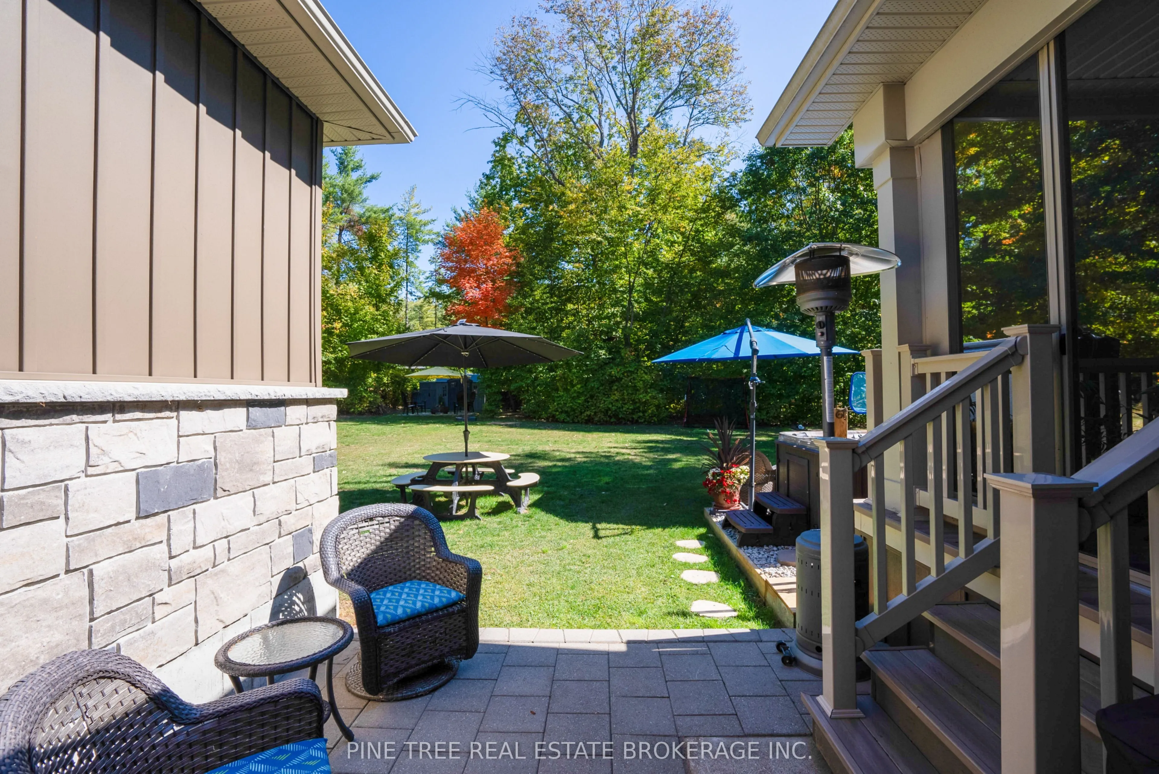 1025 TOWER Crescent