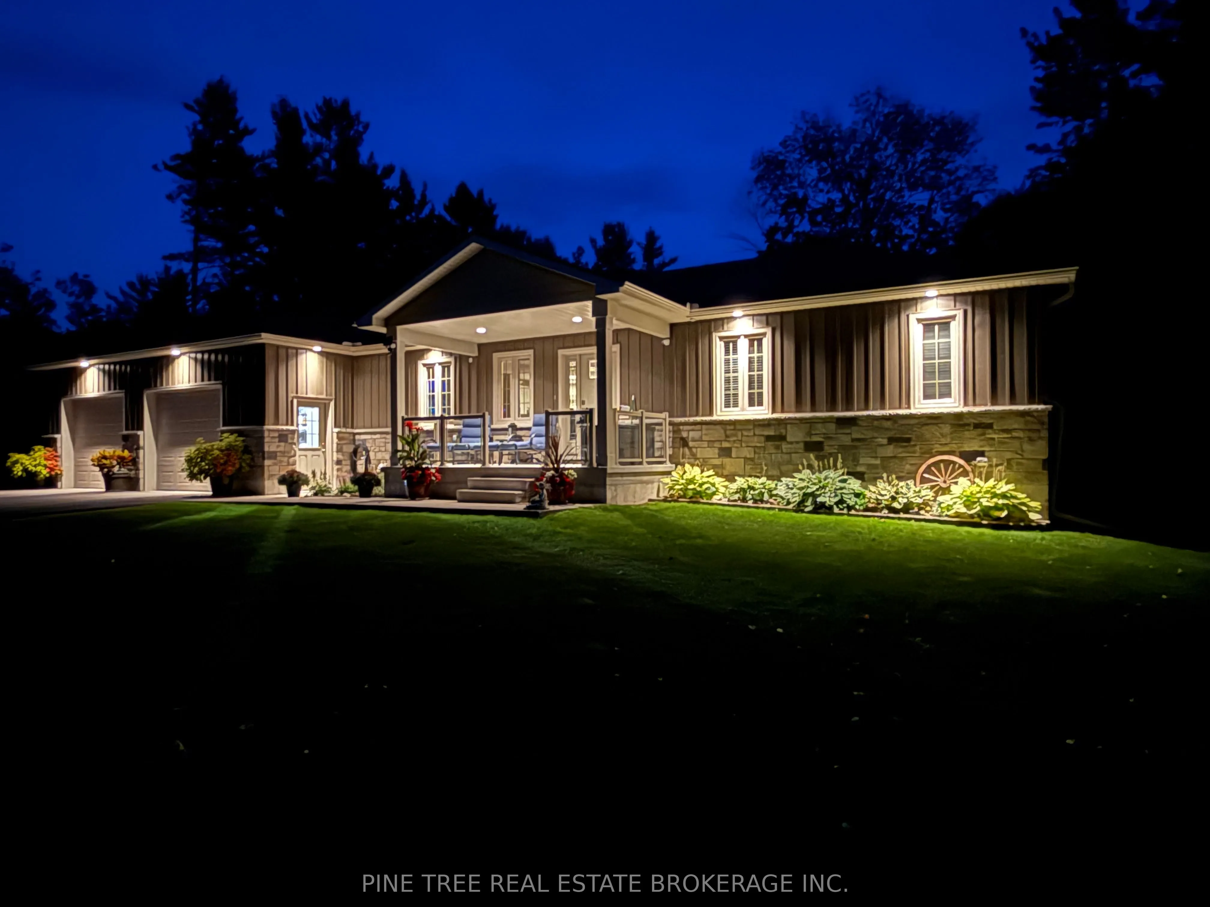 1025 TOWER Crescent