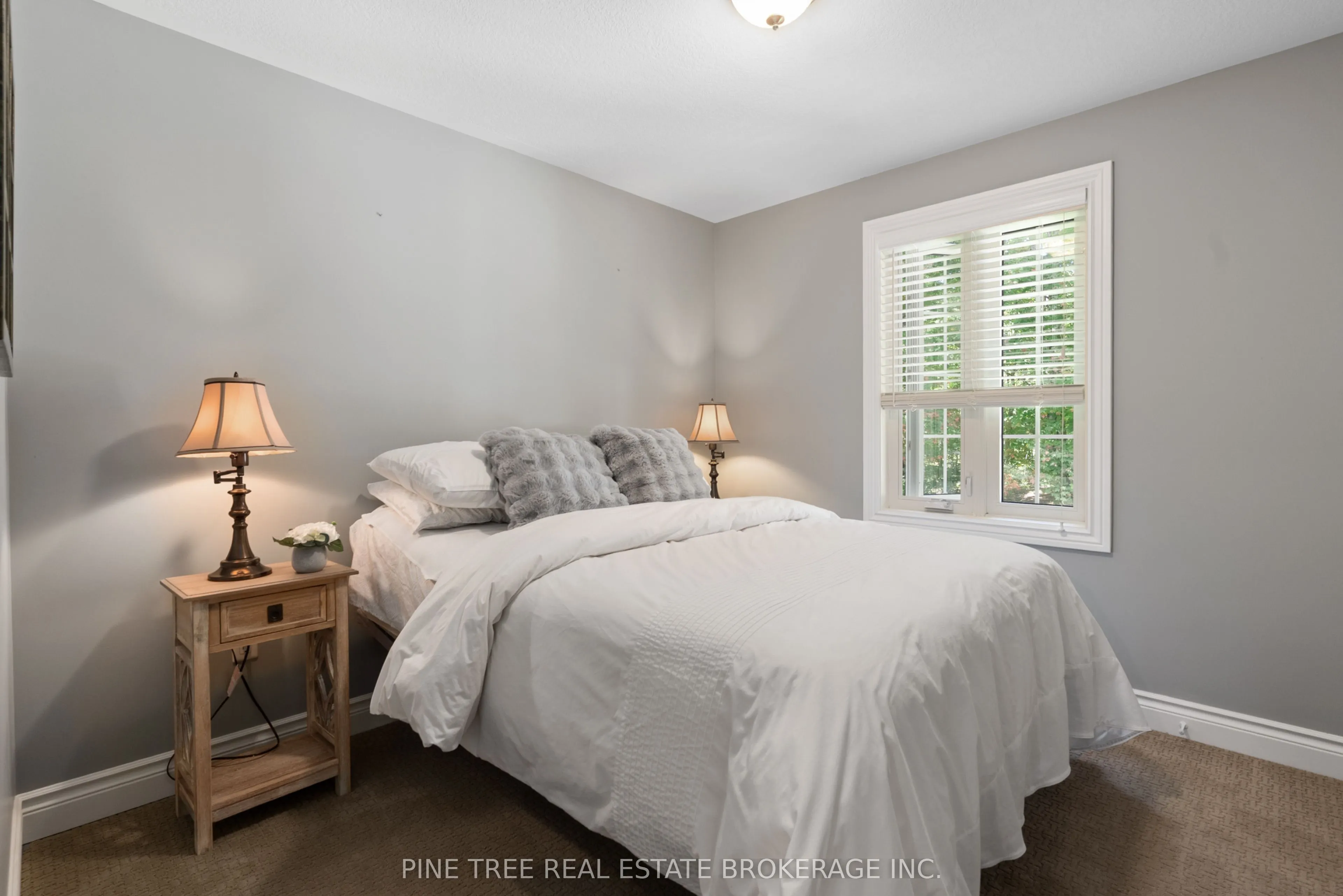 1025 TOWER Crescent