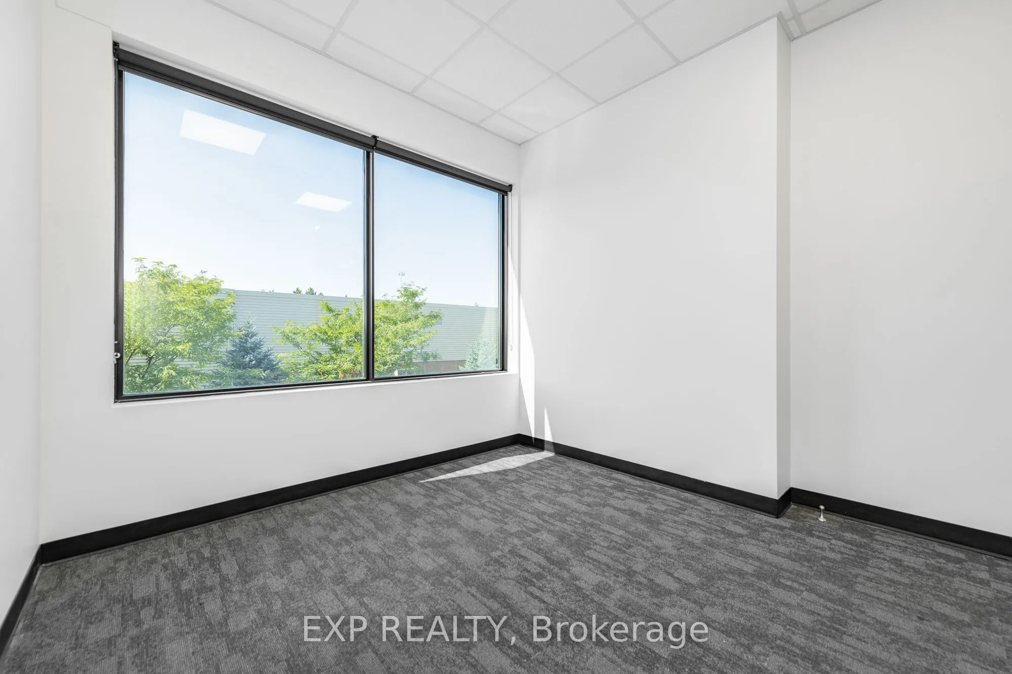 2310 St Laurent Boulevard, #206 & 208